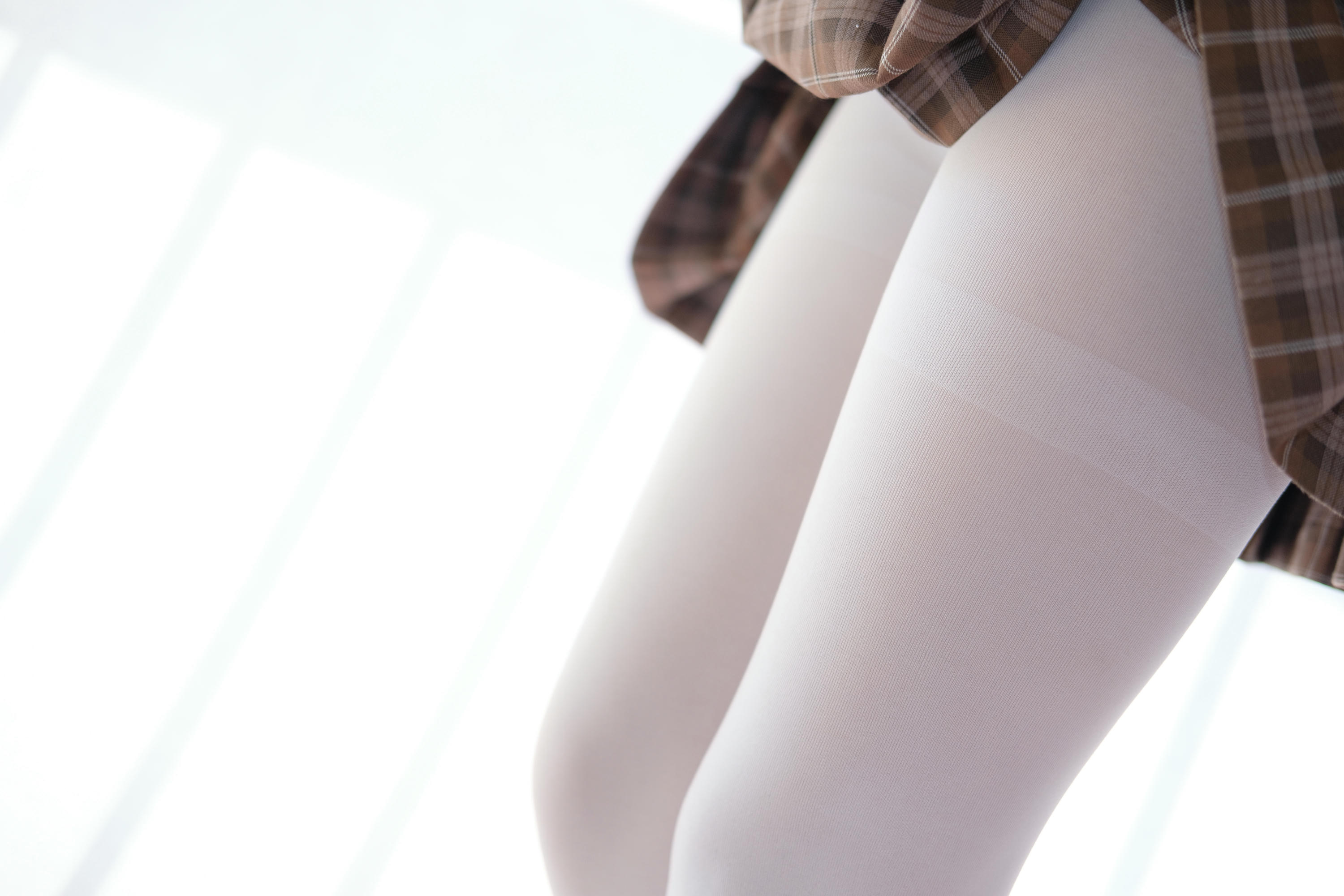 森萝财团 X-011 白丝少女的午休时间 [134P1V-1.45GB]_第1集