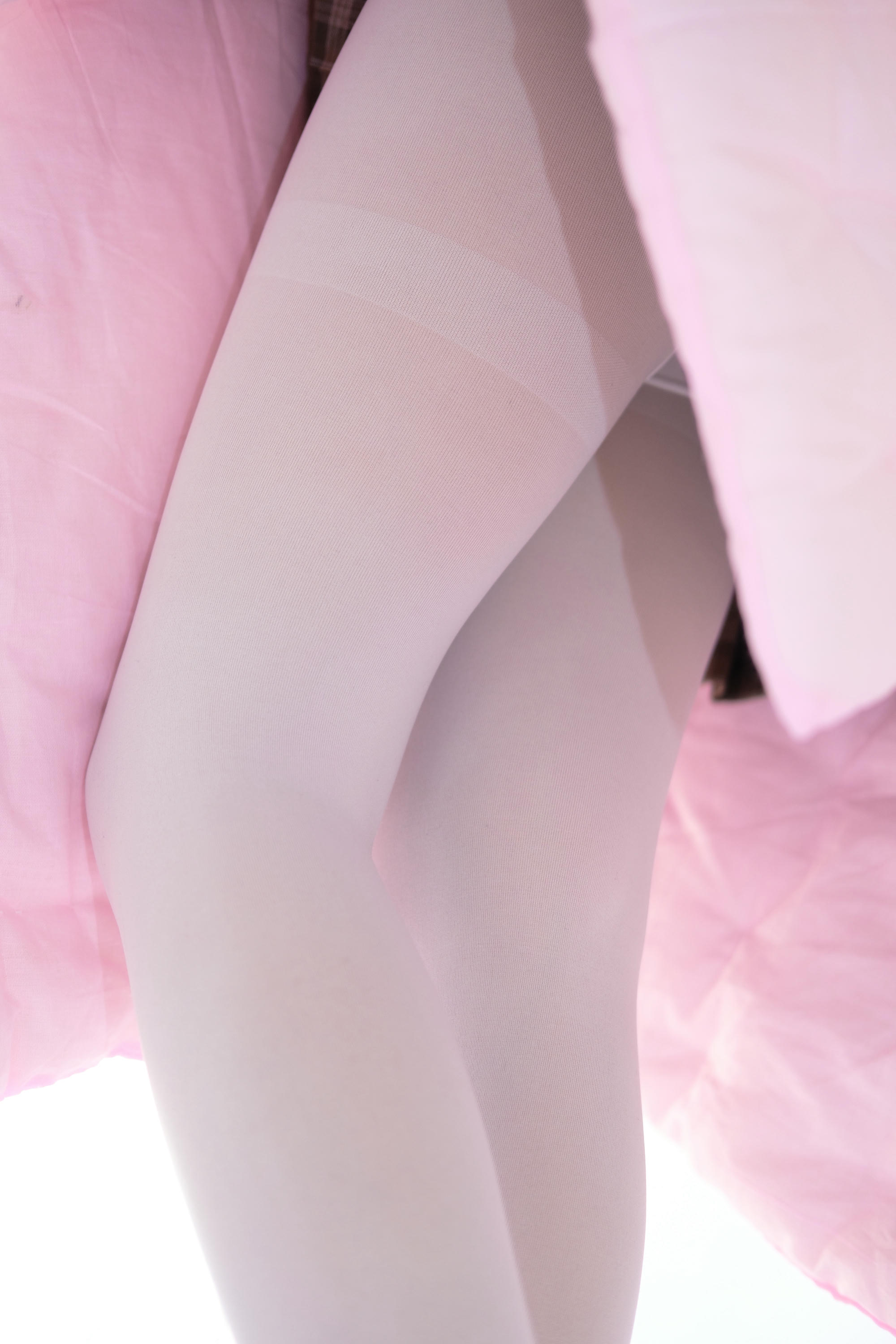 森萝财团 X-011 白丝少女的午休时间 [134P1V-1.45GB]_第2集