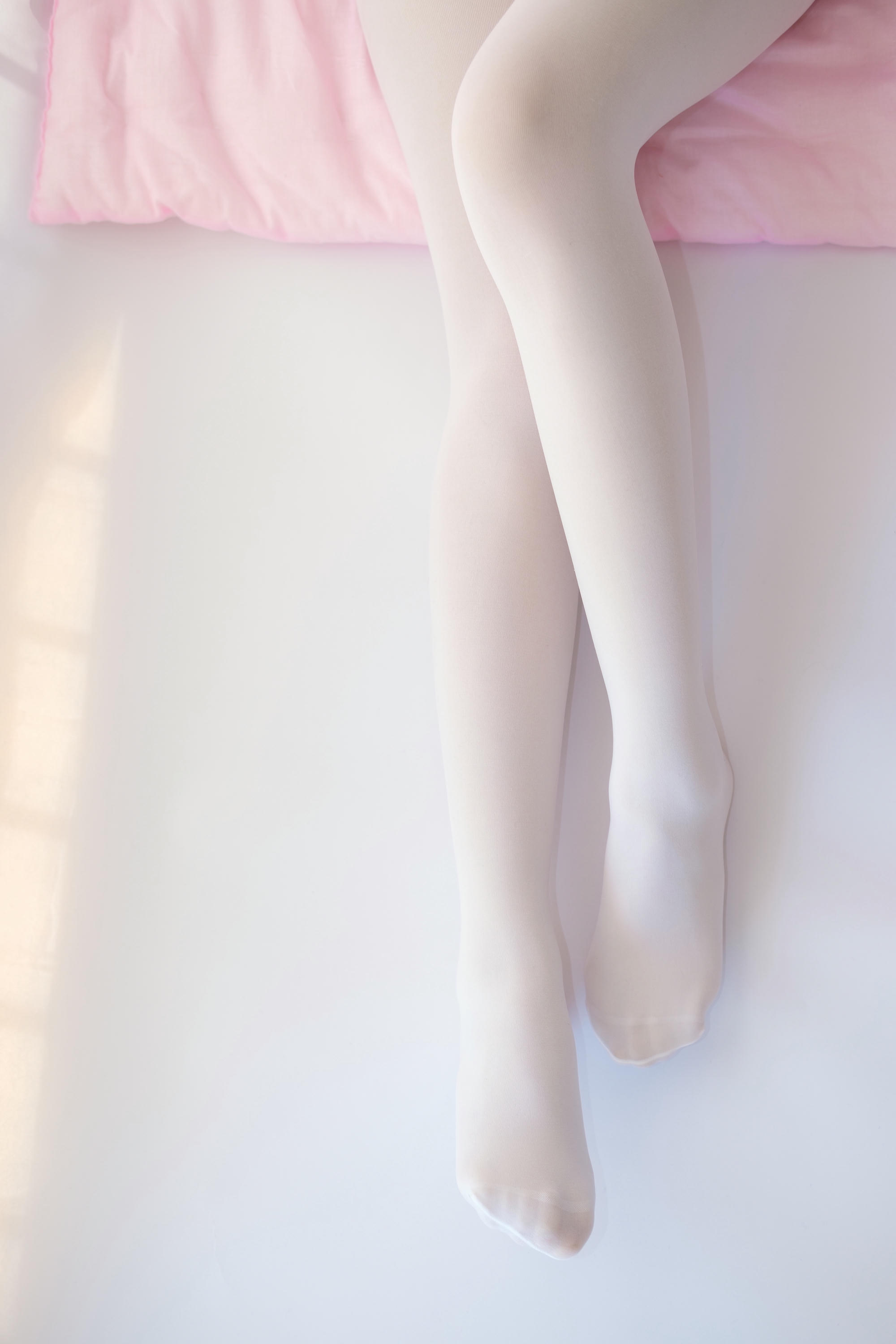 森萝财团 X-011 白丝少女的午休时间 [134P1V-1.45GB]_第5集