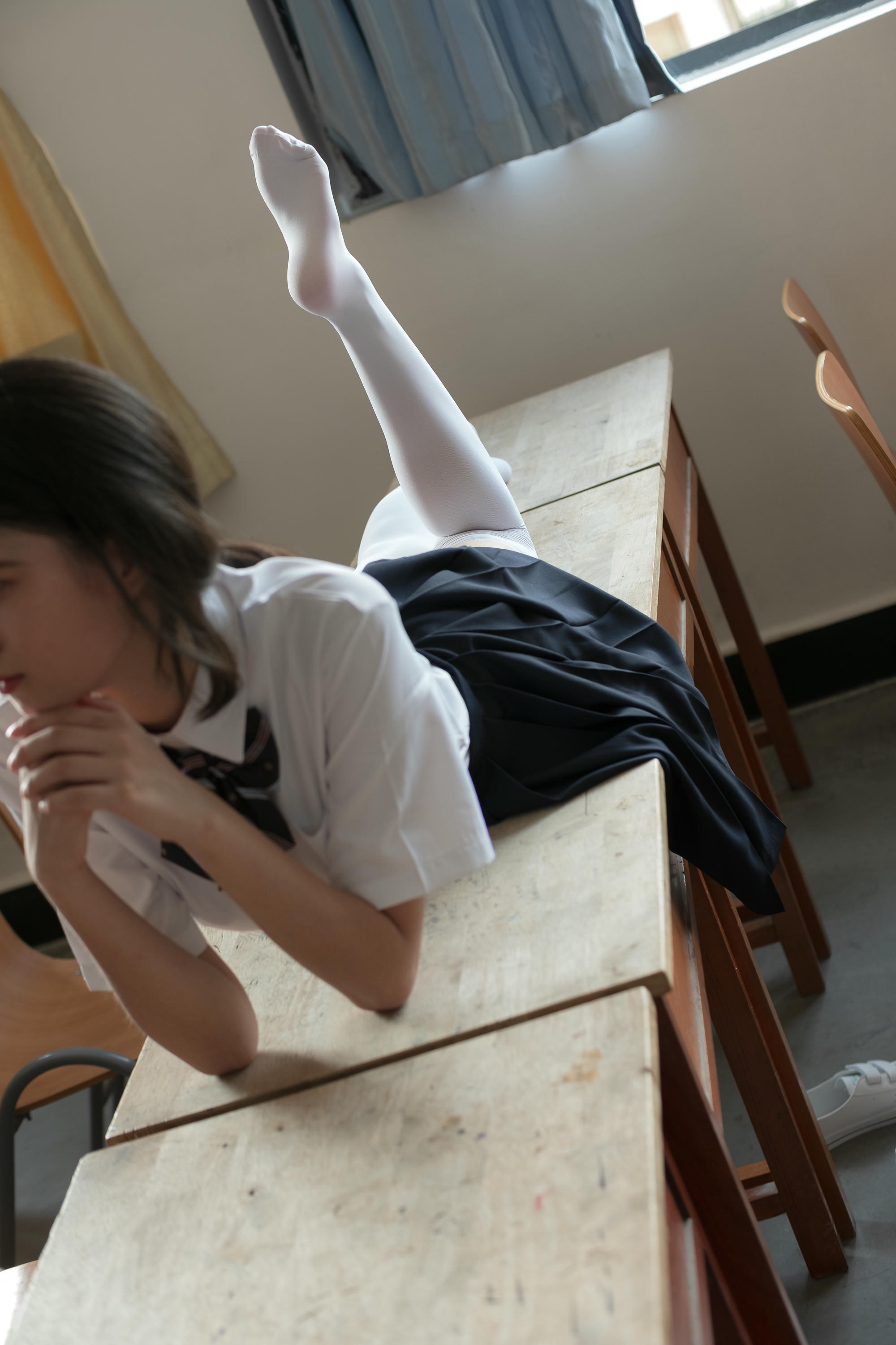 森萝财团 BETA-022 教室里的JK白丝少女 [66P-638MB]_第2集