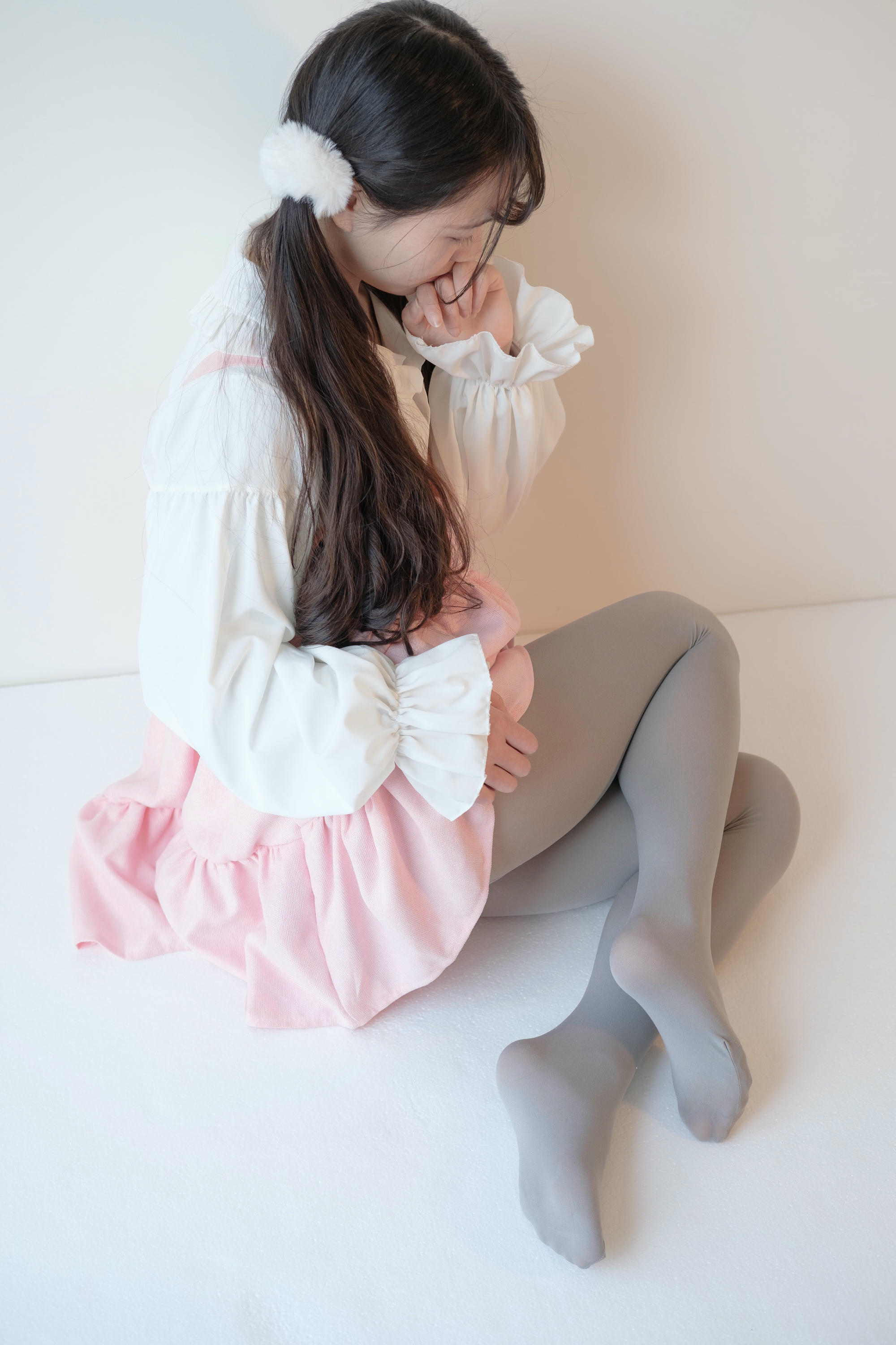 森萝财团 X-015 粉色纯女孩 [130P1V-1.44GB]_第1集
