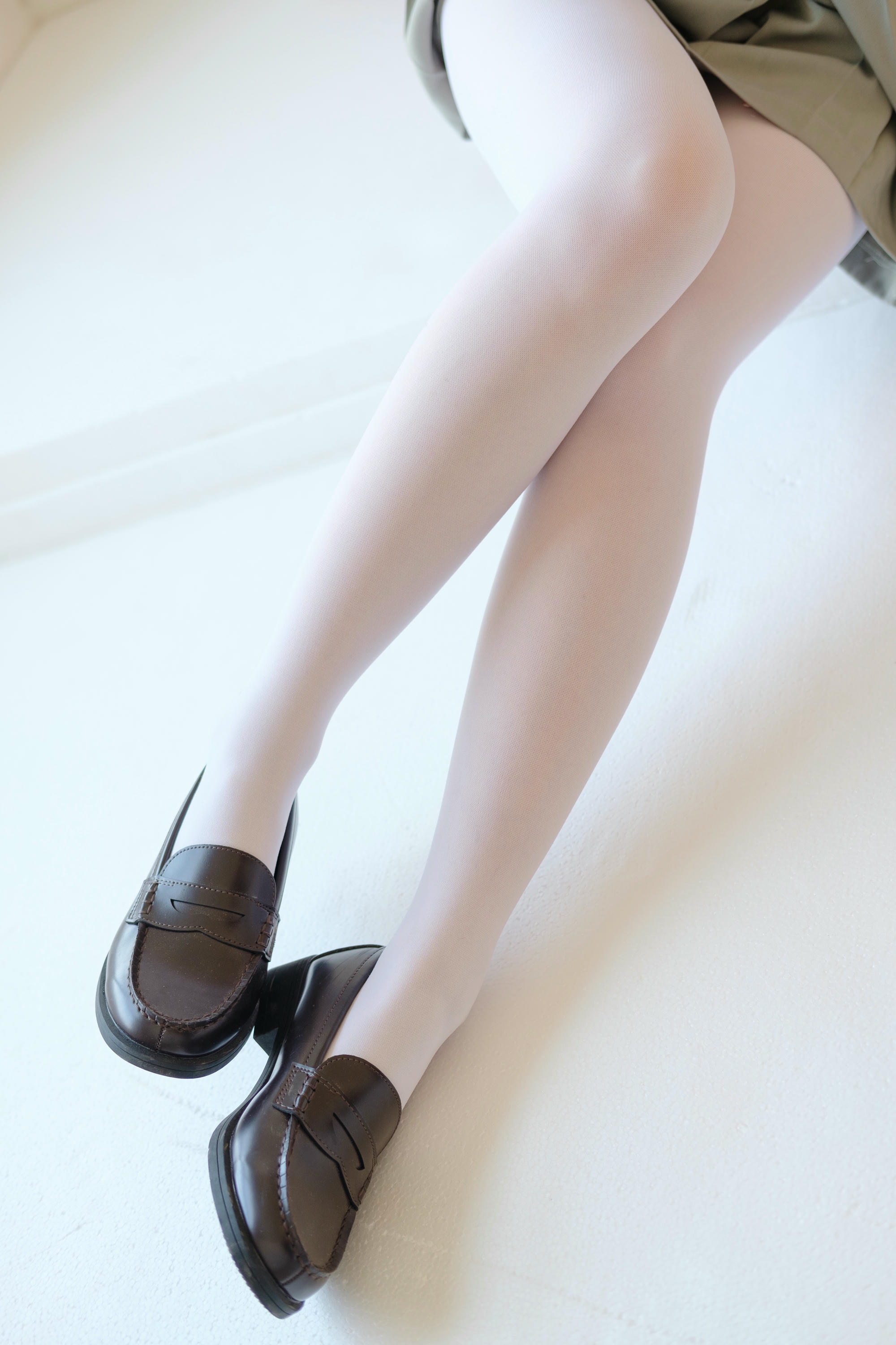 森萝财团 X-016 白丝纯情 [136P1V-1.57GB]_第6集
