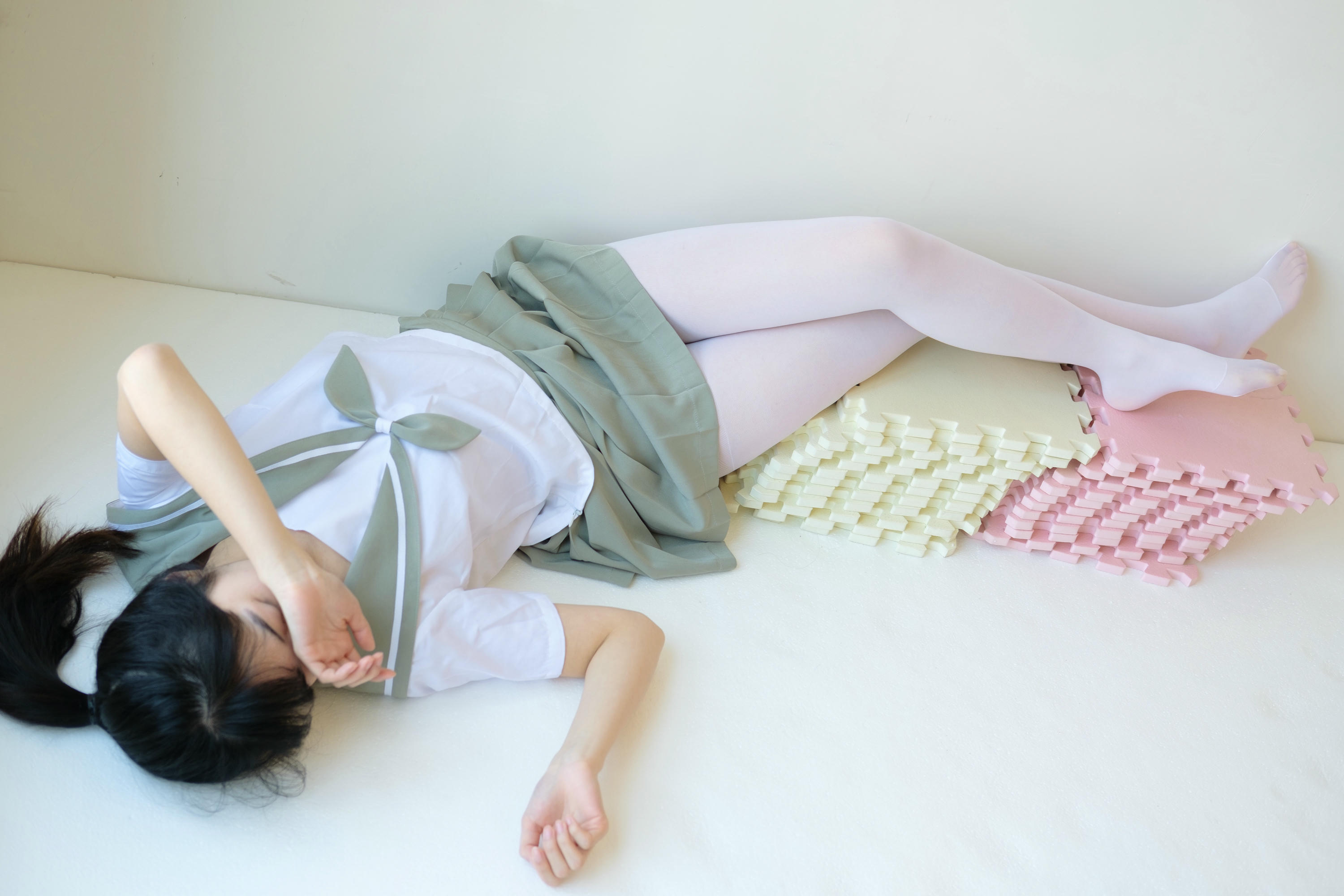 森萝财团 X-016 白丝纯情 [136P1V-1.57GB]_第4集