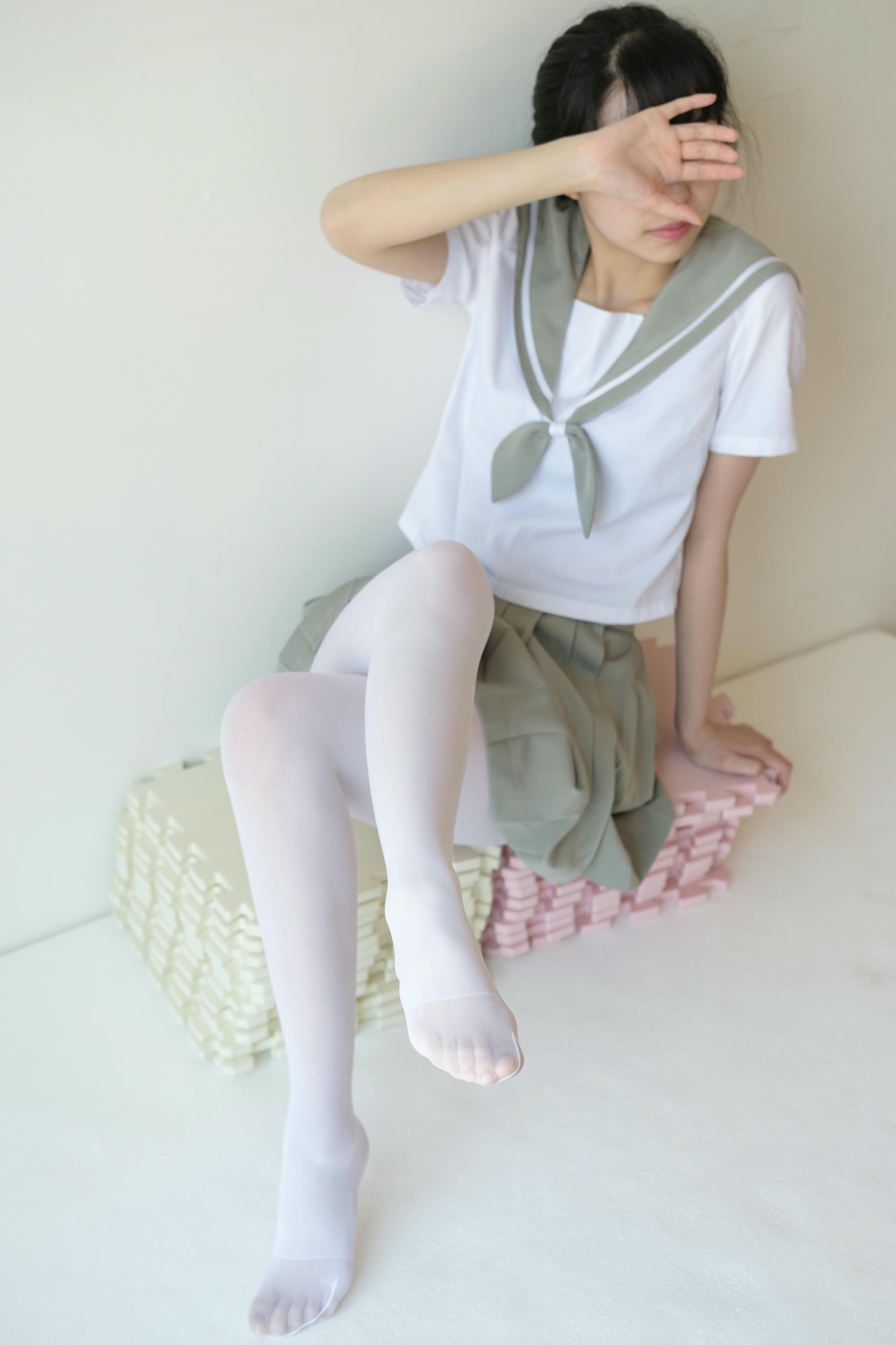 森萝财团 X-016 白丝纯情 [136P1V-1.57GB]_第5集