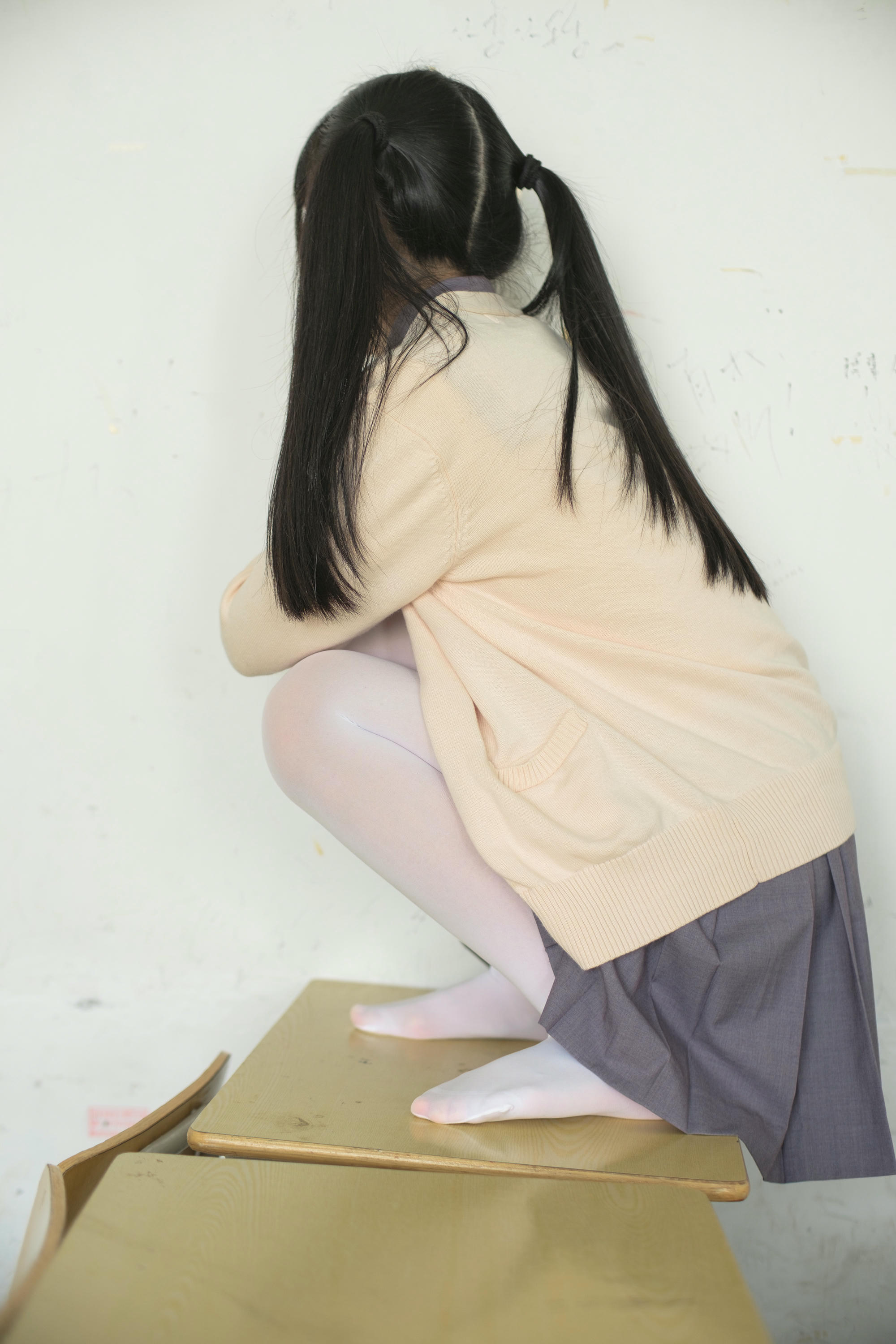 森萝财团 X-017 JK校服白丝 [99P1V-1.24GB]_第5集