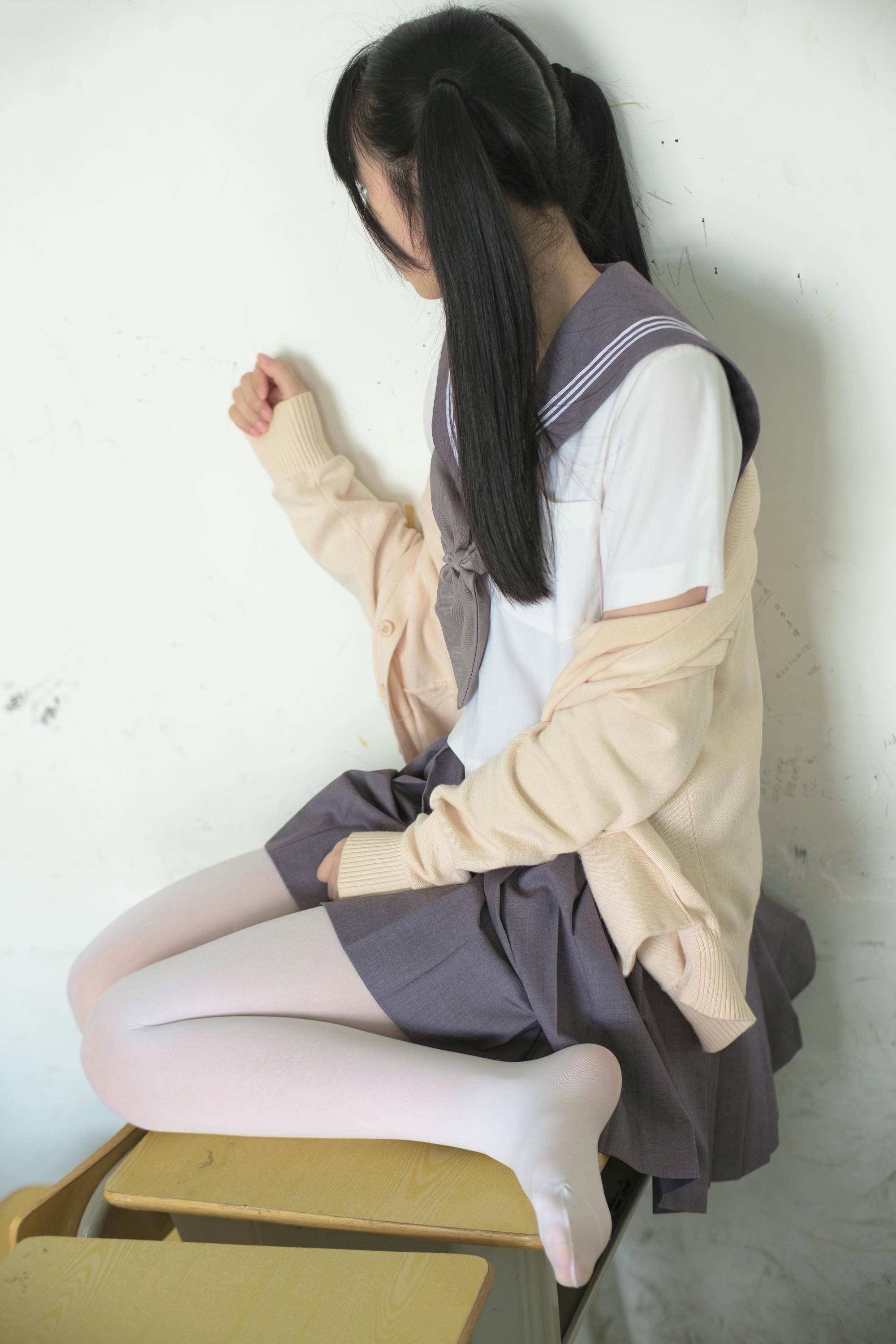 森萝财团 X-017 JK校服白丝 [99P1V-1.24GB]_第5集