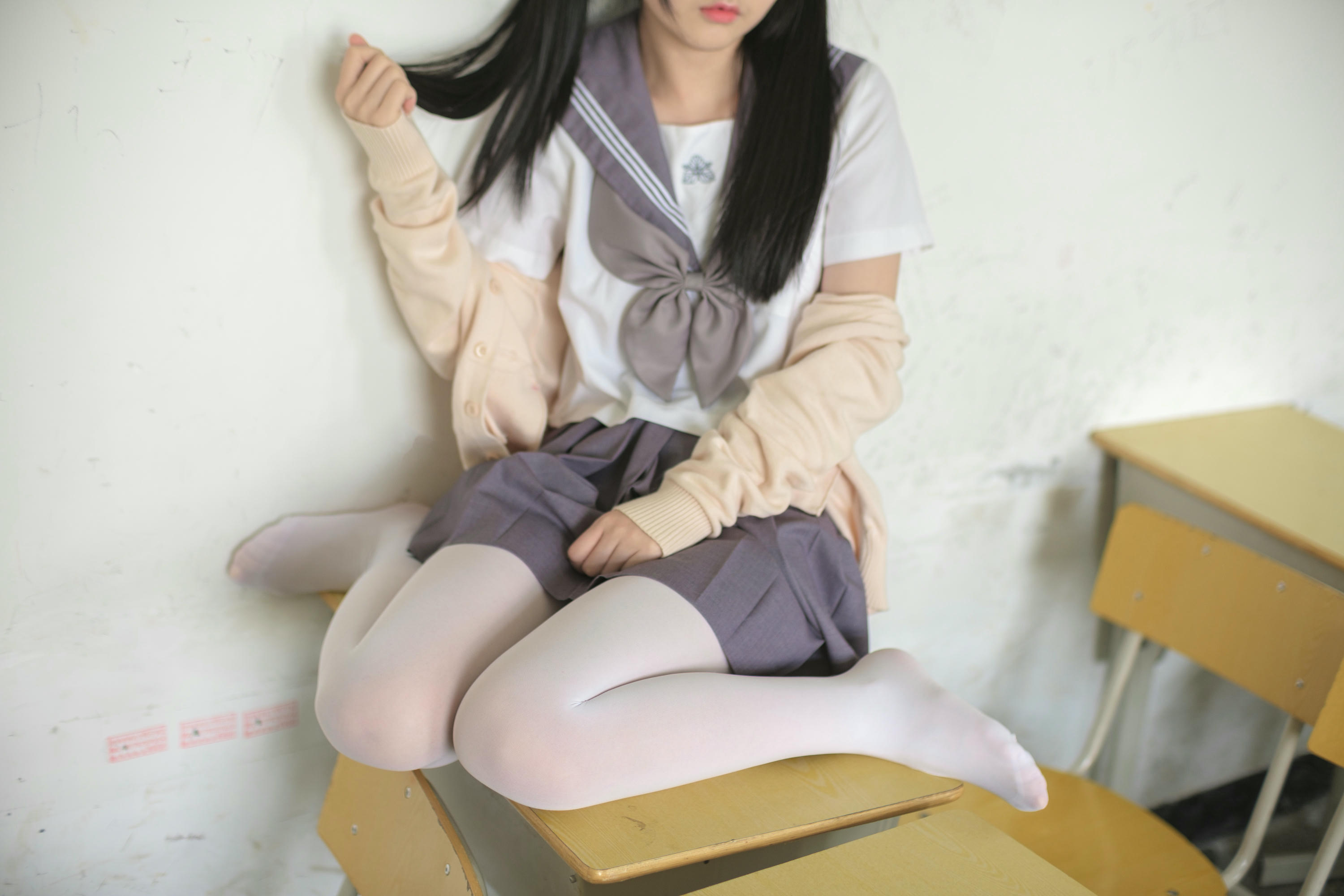 森萝财团 X-017 JK校服白丝 [99P1V-1.24GB]_第5集