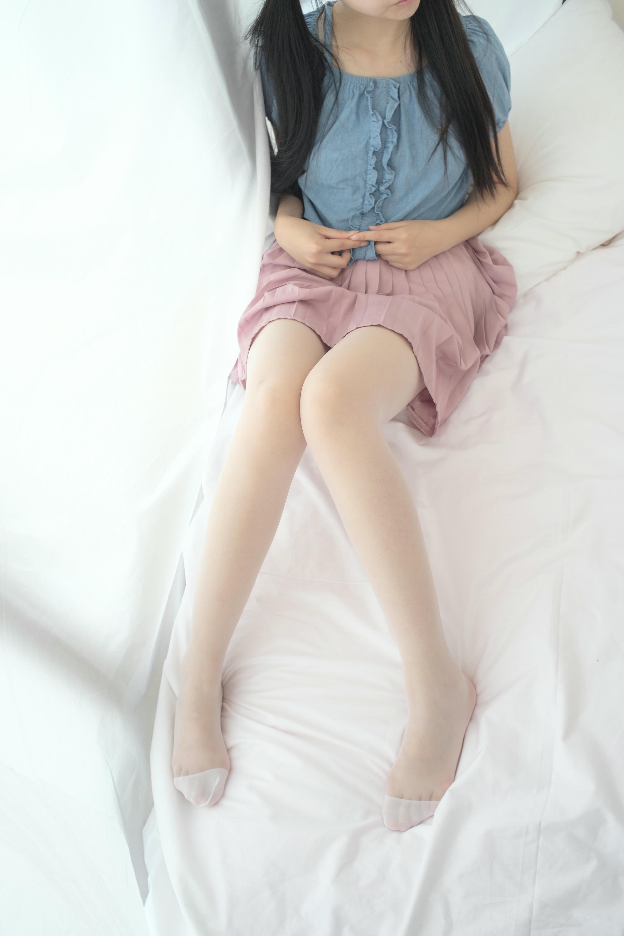森萝财团 X-019 肉丝换白丝 [103P1V-1.39GB]_第1集