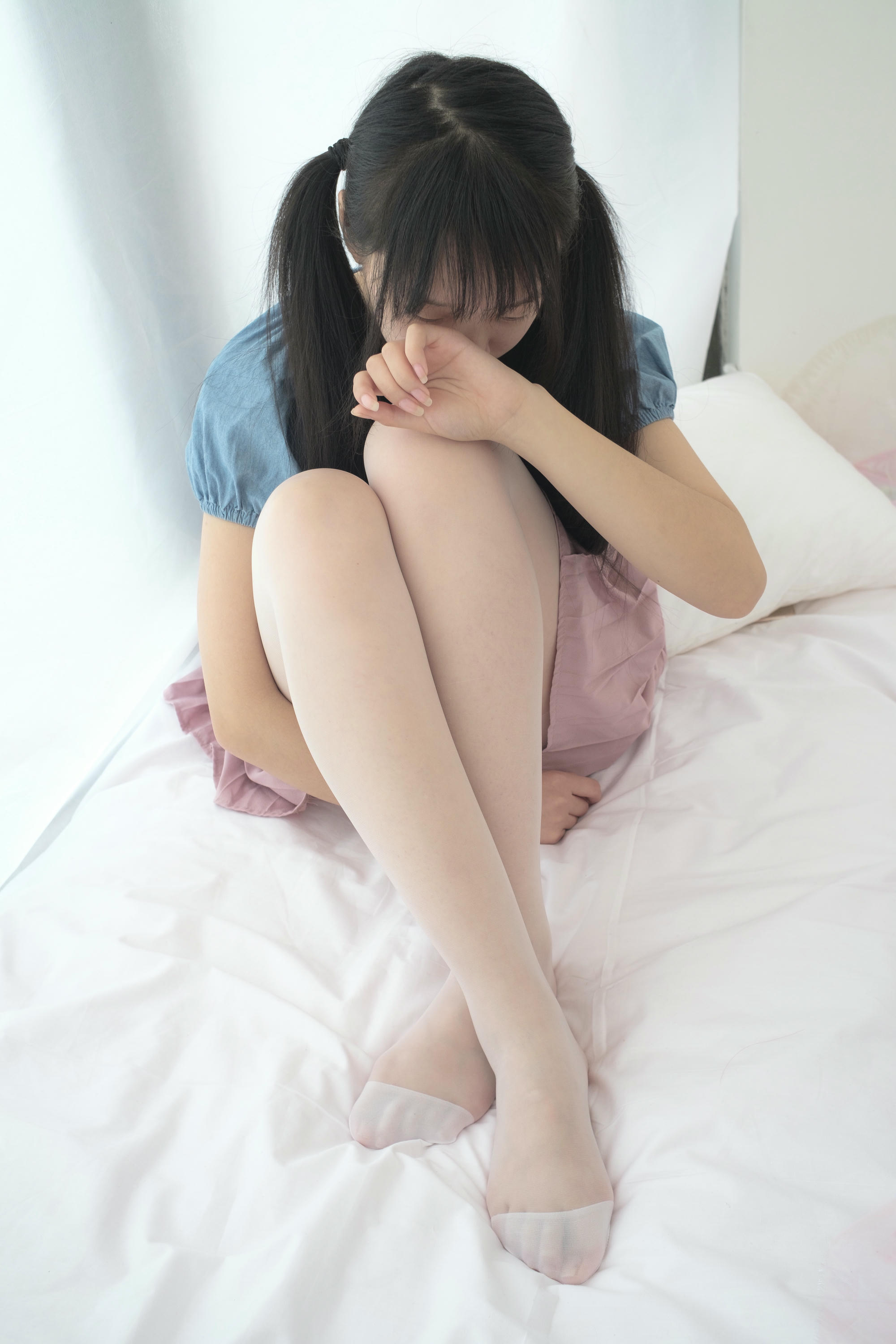 森萝财团 X-019 肉丝换白丝 [103P1V-1.39GB]_第1集