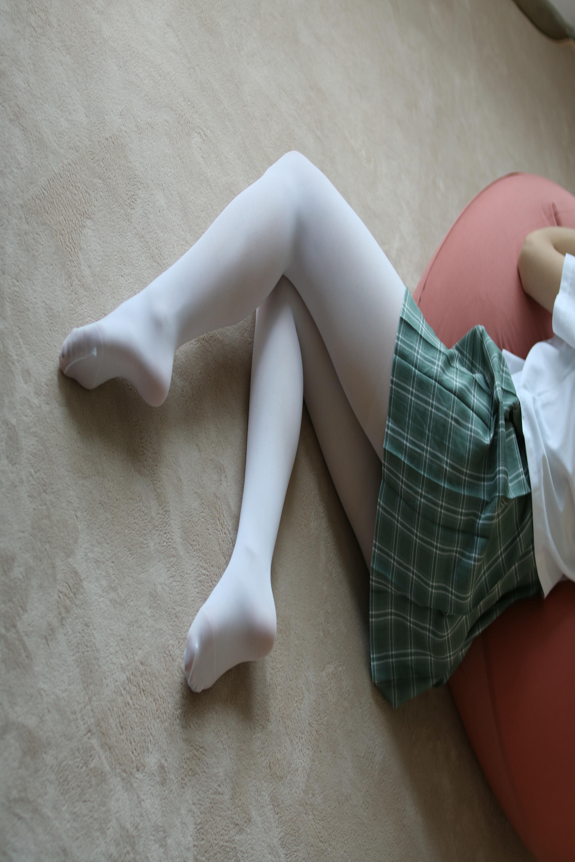 森萝财团 BETA-023 JK白丝少女的美足 [225P-1.77GB]-明崽（摄影助理）_第6集