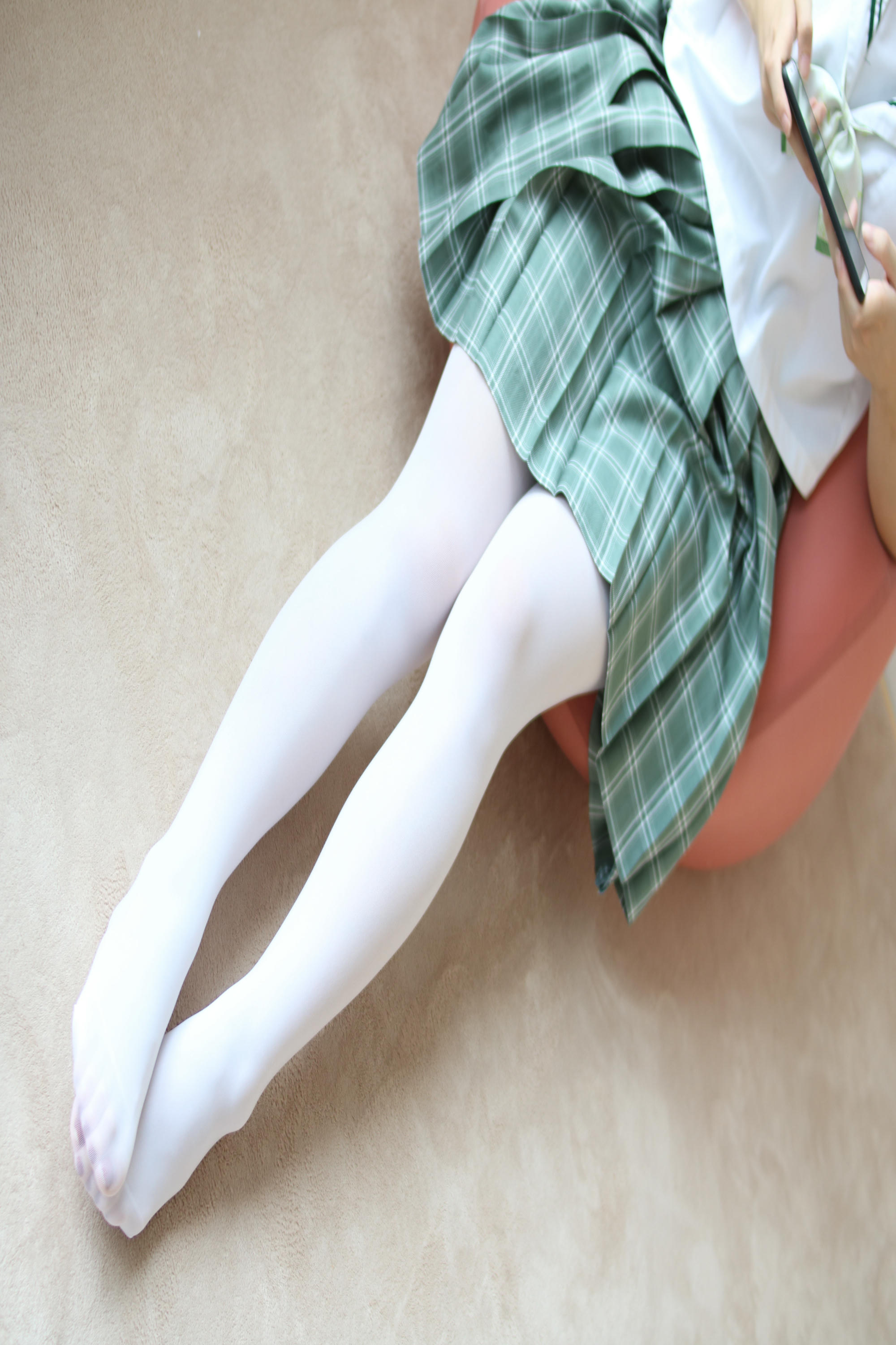 森萝财团 BETA-023 JK白丝少女的美足 [225P-1.77GB]-明崽（摄影助理）_第3集