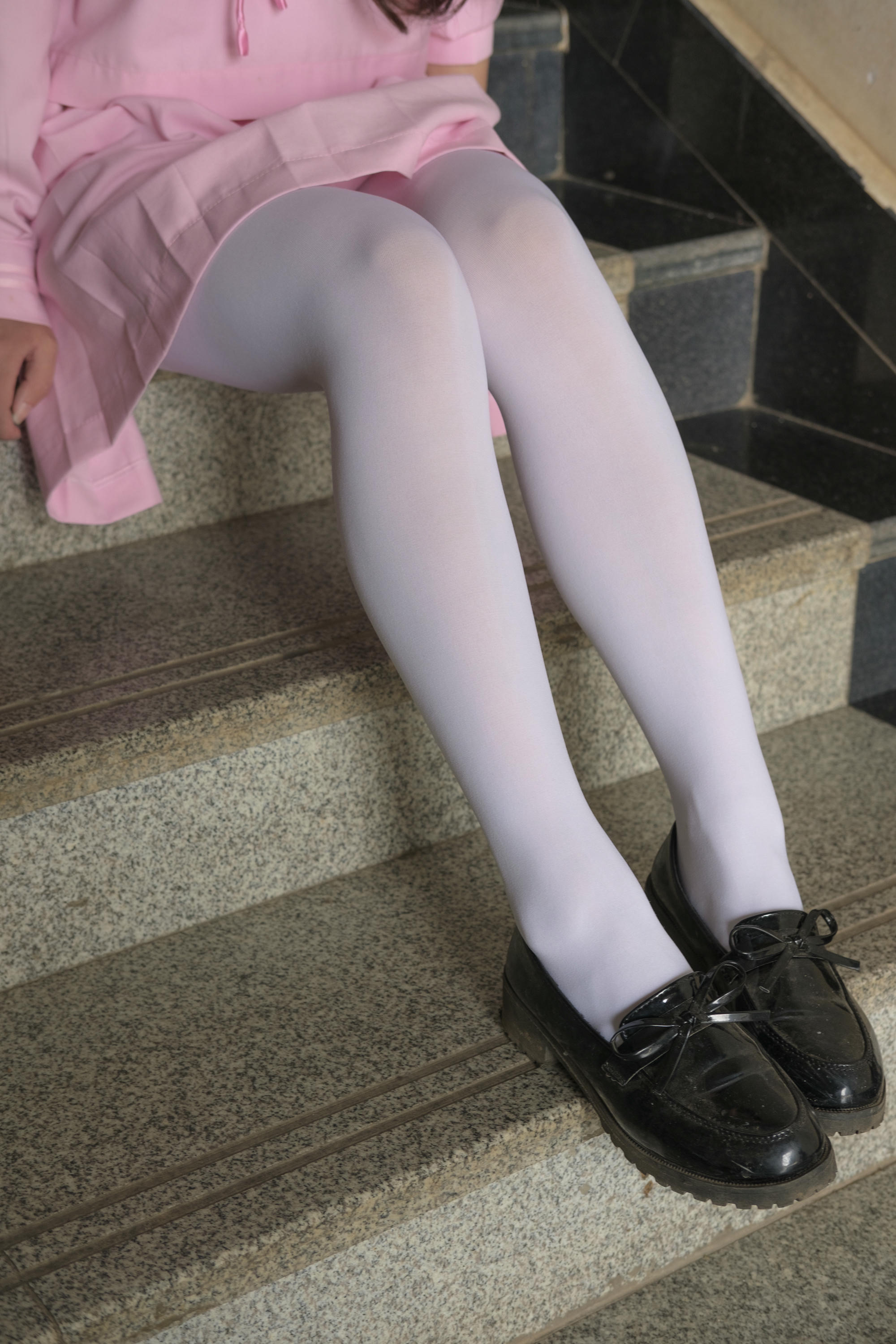 森萝财团 X-026 JK粉色校服白丝 [113P1V-1.80GB]_第2集