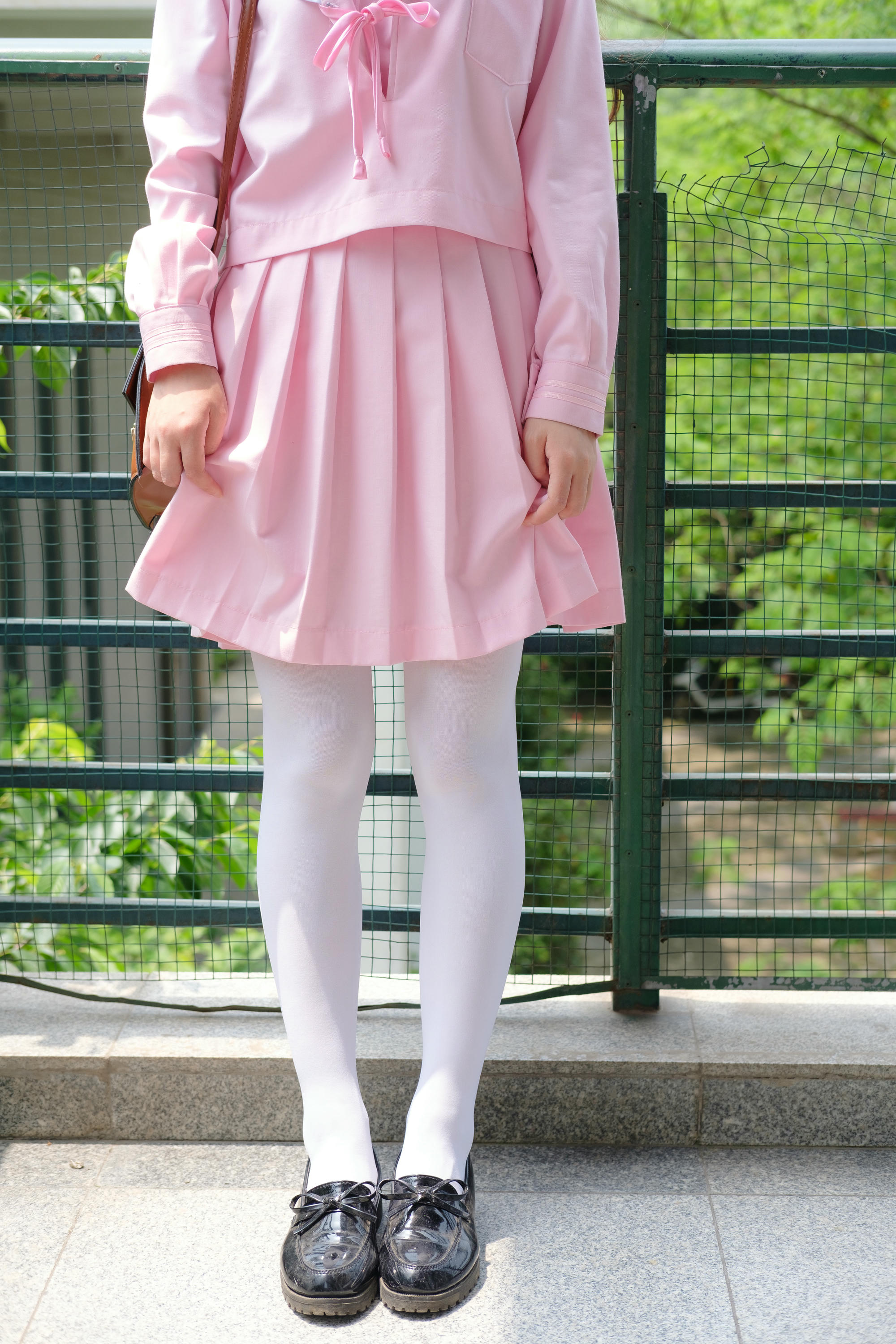 森萝财团 X-026 JK粉色校服白丝 [113P1V-1.80GB]_第4集
