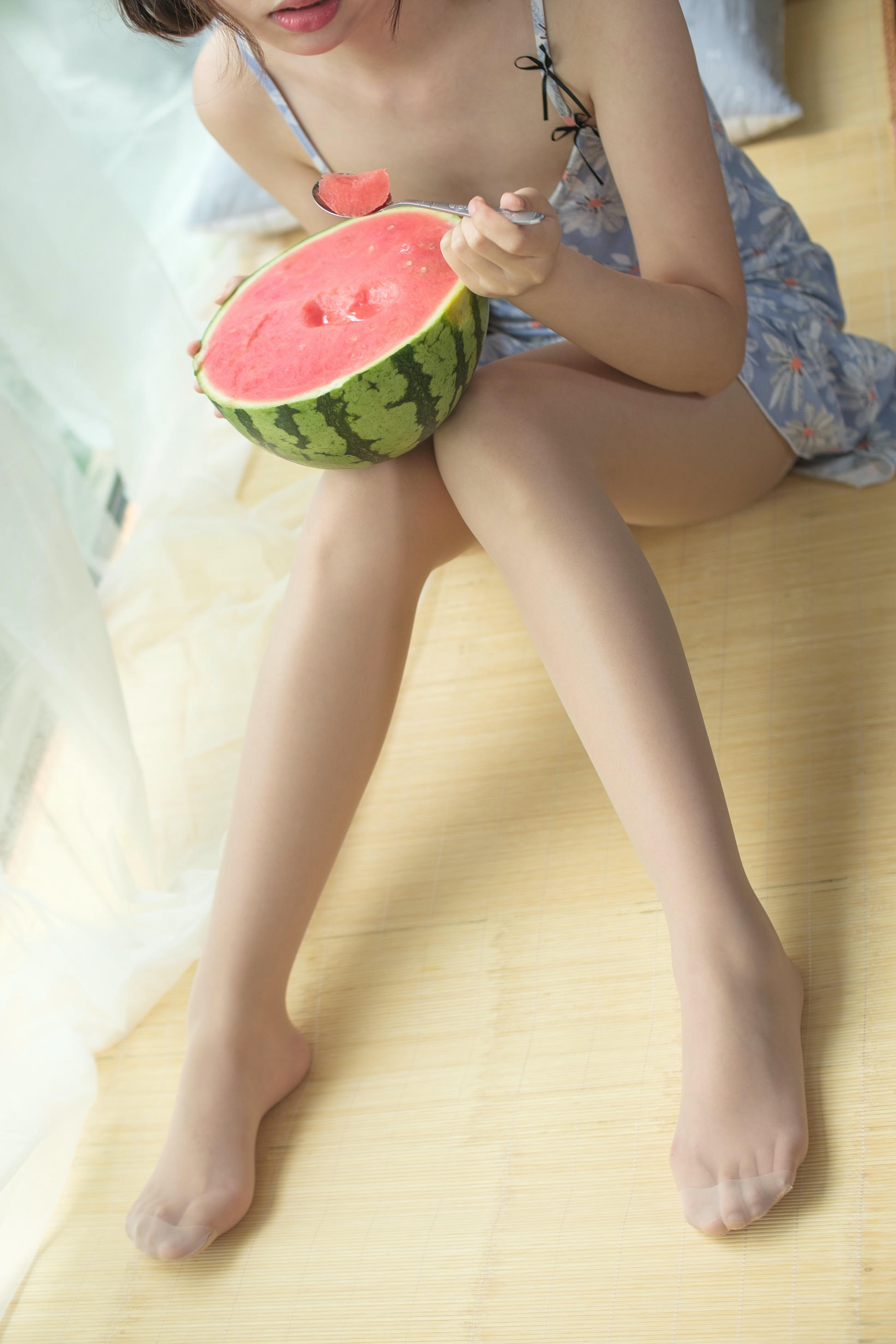 森萝财团 X-028 肉丝少女 清凉一夏 [128P1V-2.19GB]_第6集