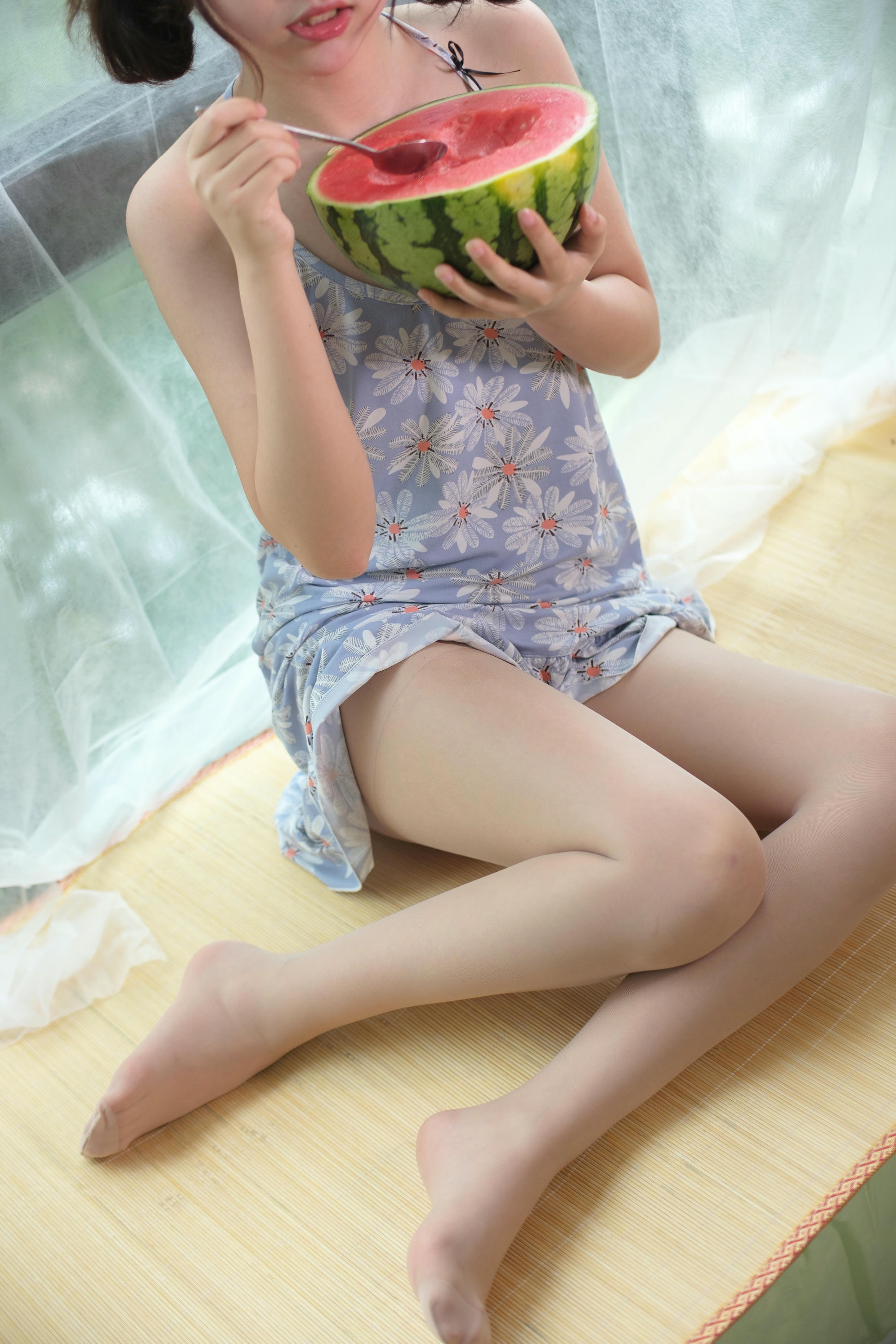 森萝财团 X-028 肉丝少女 清凉一夏 [128P1V-2.19GB]_第7集