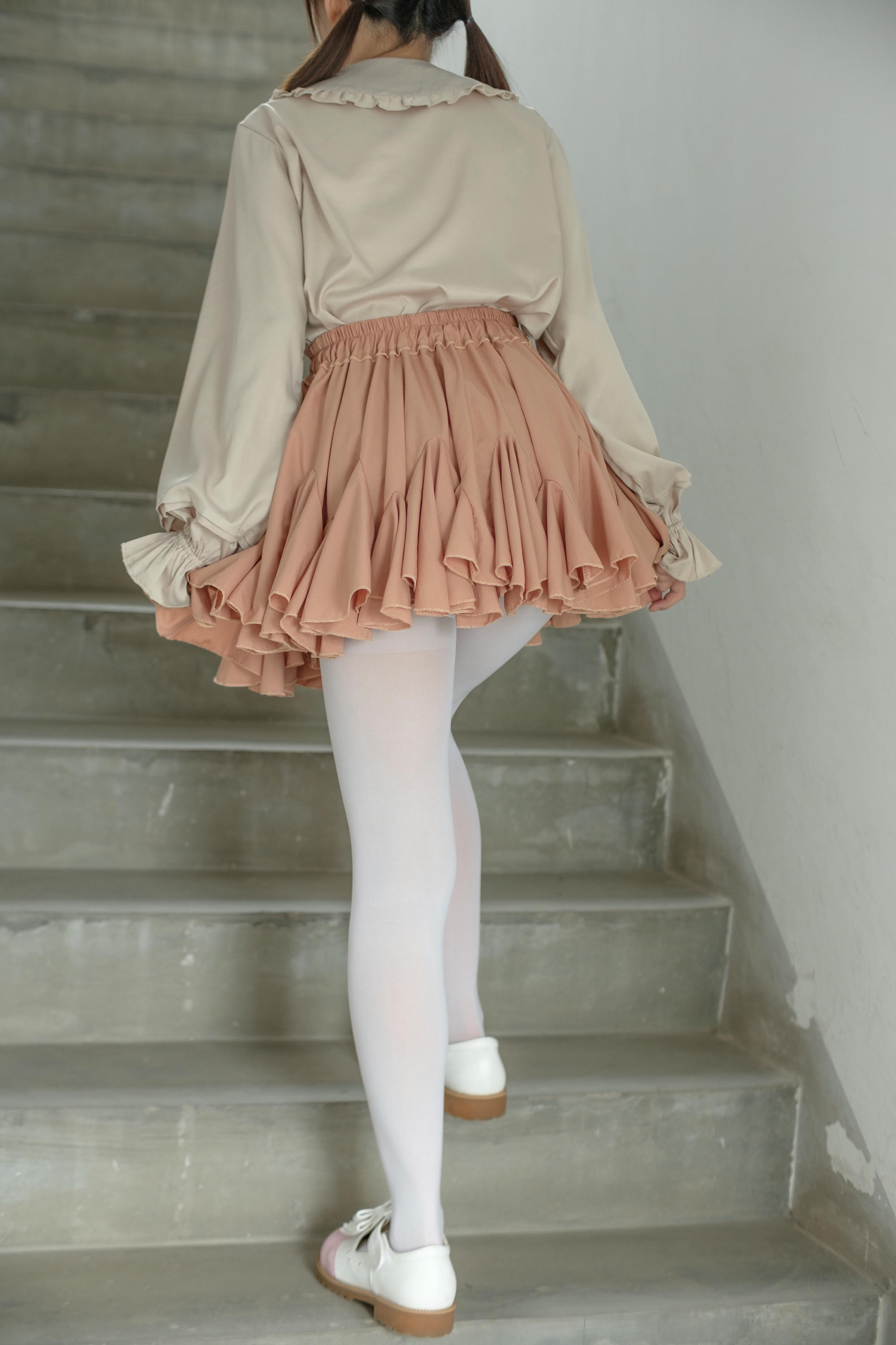森萝财团 X-029 萝莉白丝 [95P1V-1.75GB]_第4集