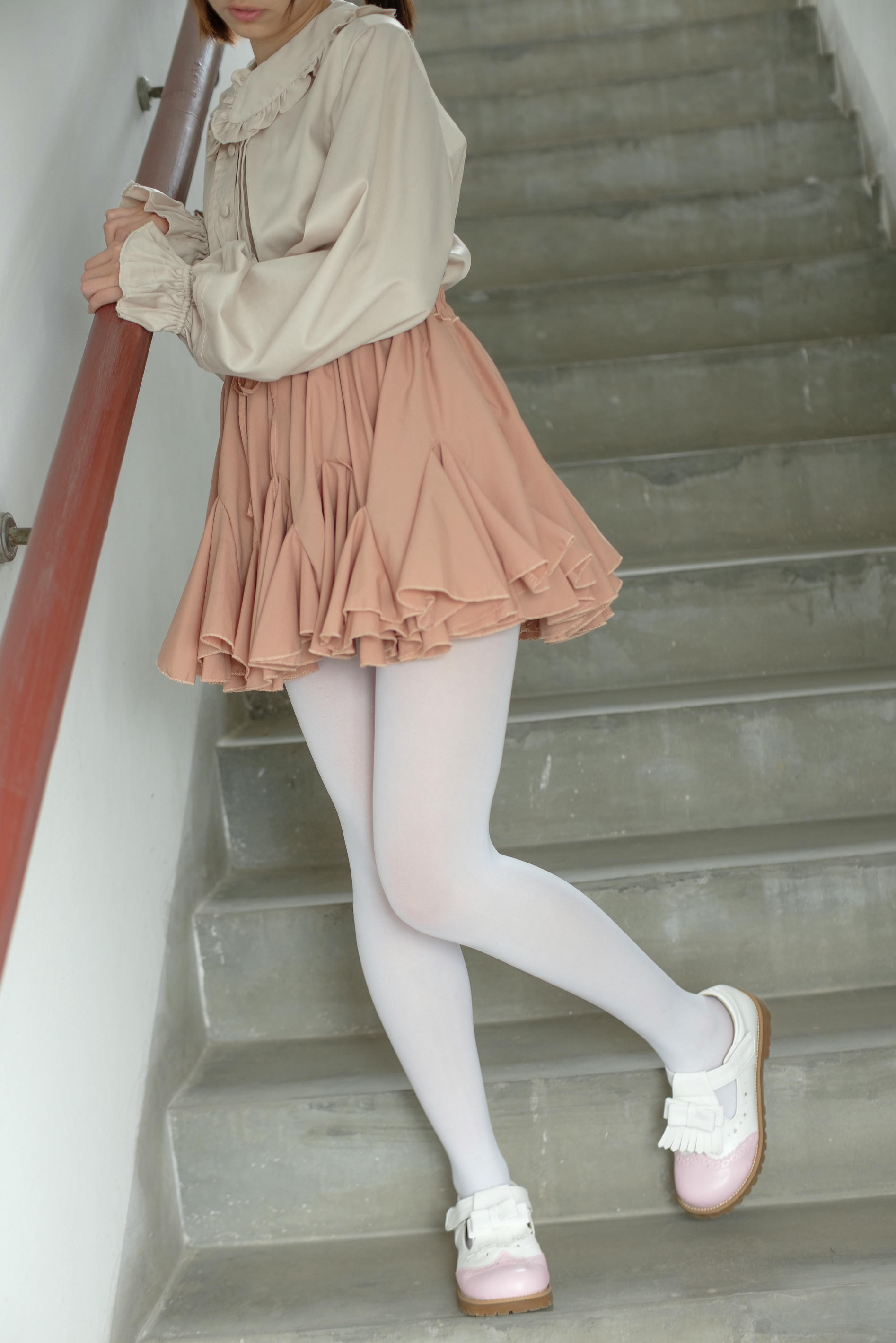 森萝财团 X-029 萝莉白丝 [95P1V-1.75GB]_第4集