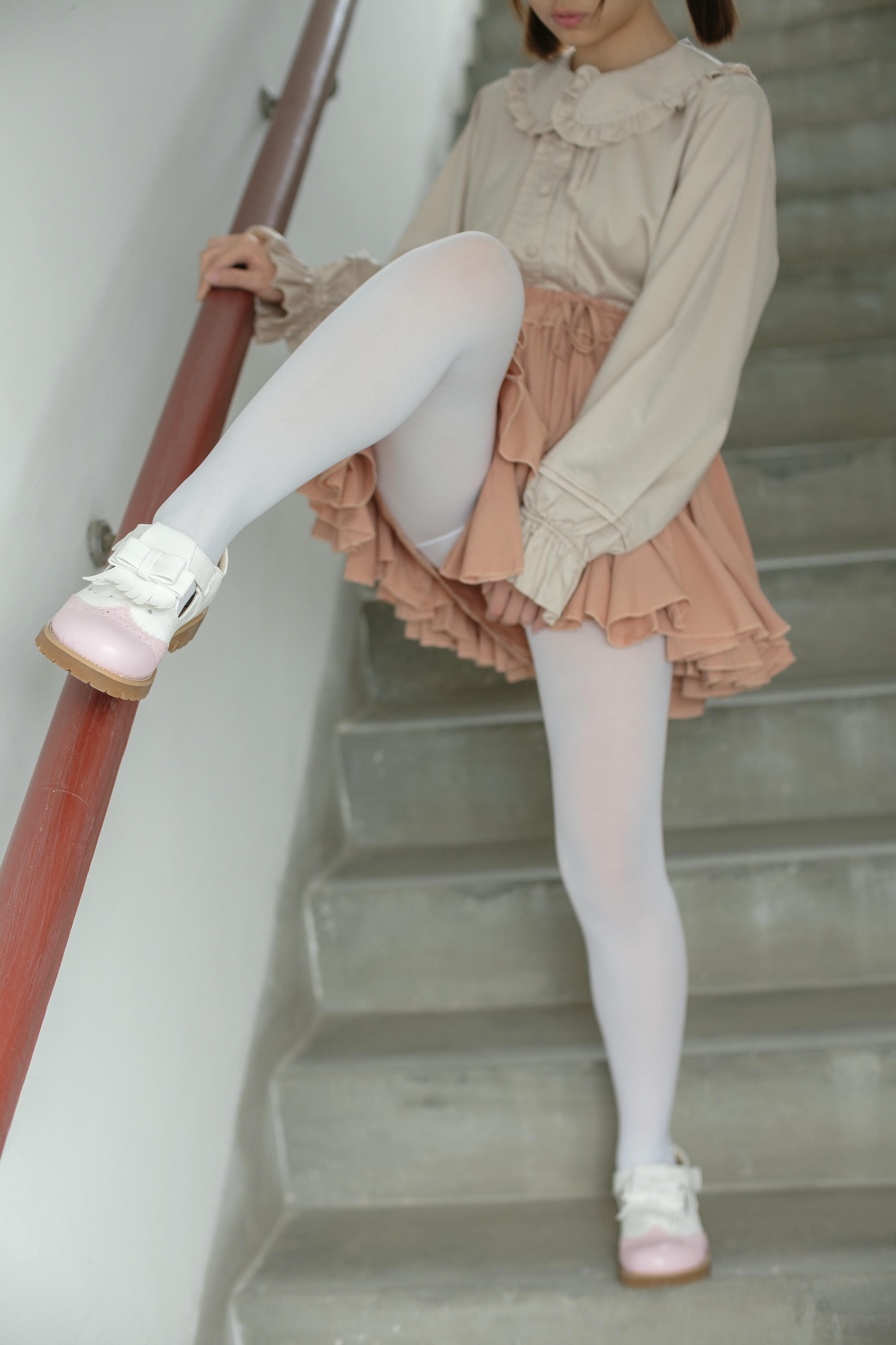 森萝财团 X-029 萝莉白丝 [95P1V-1.75GB]_第4集