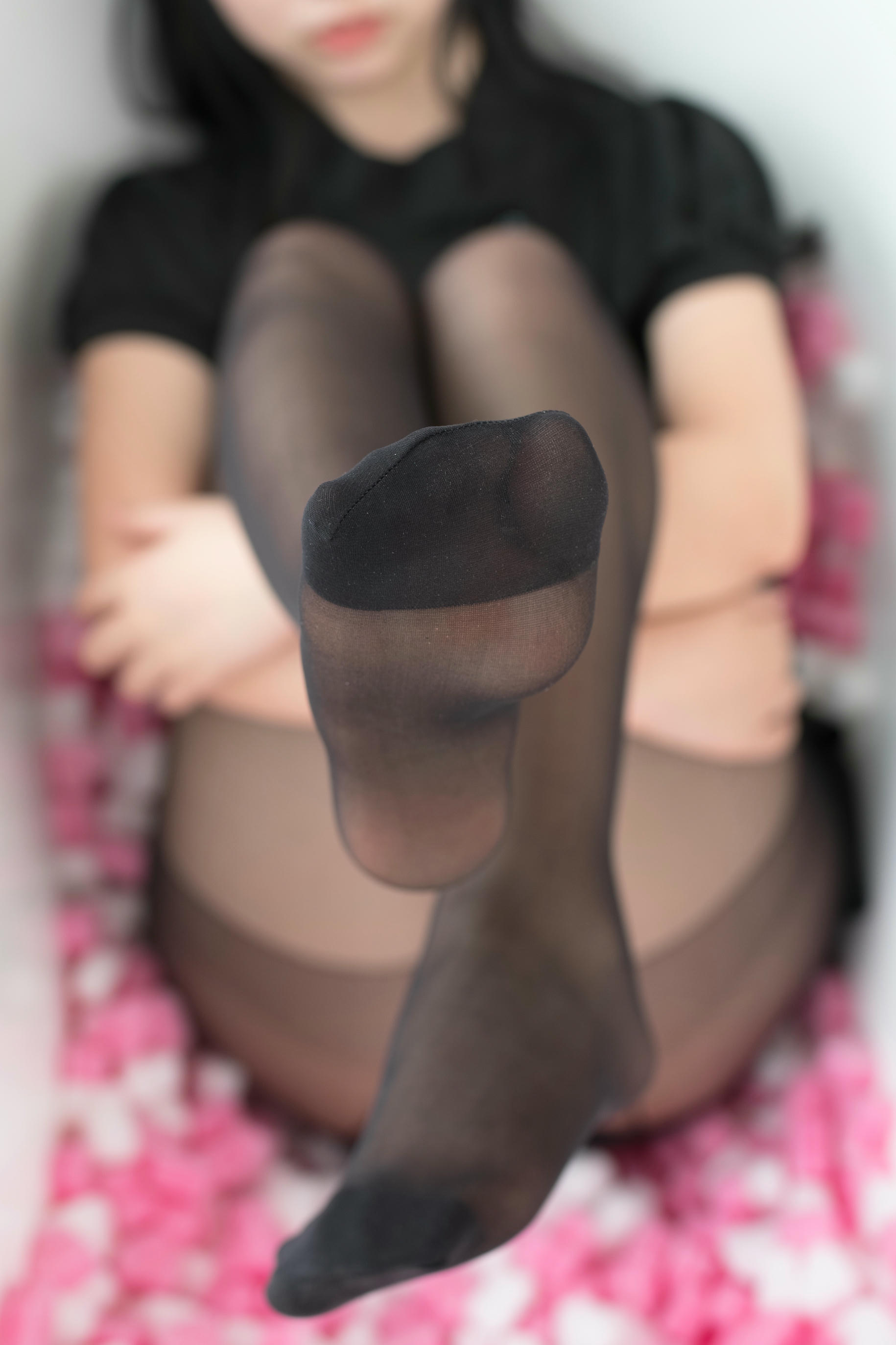 森萝财团 X-035 最爱还是黑丝 [84P1V-1.79GB]_第3集