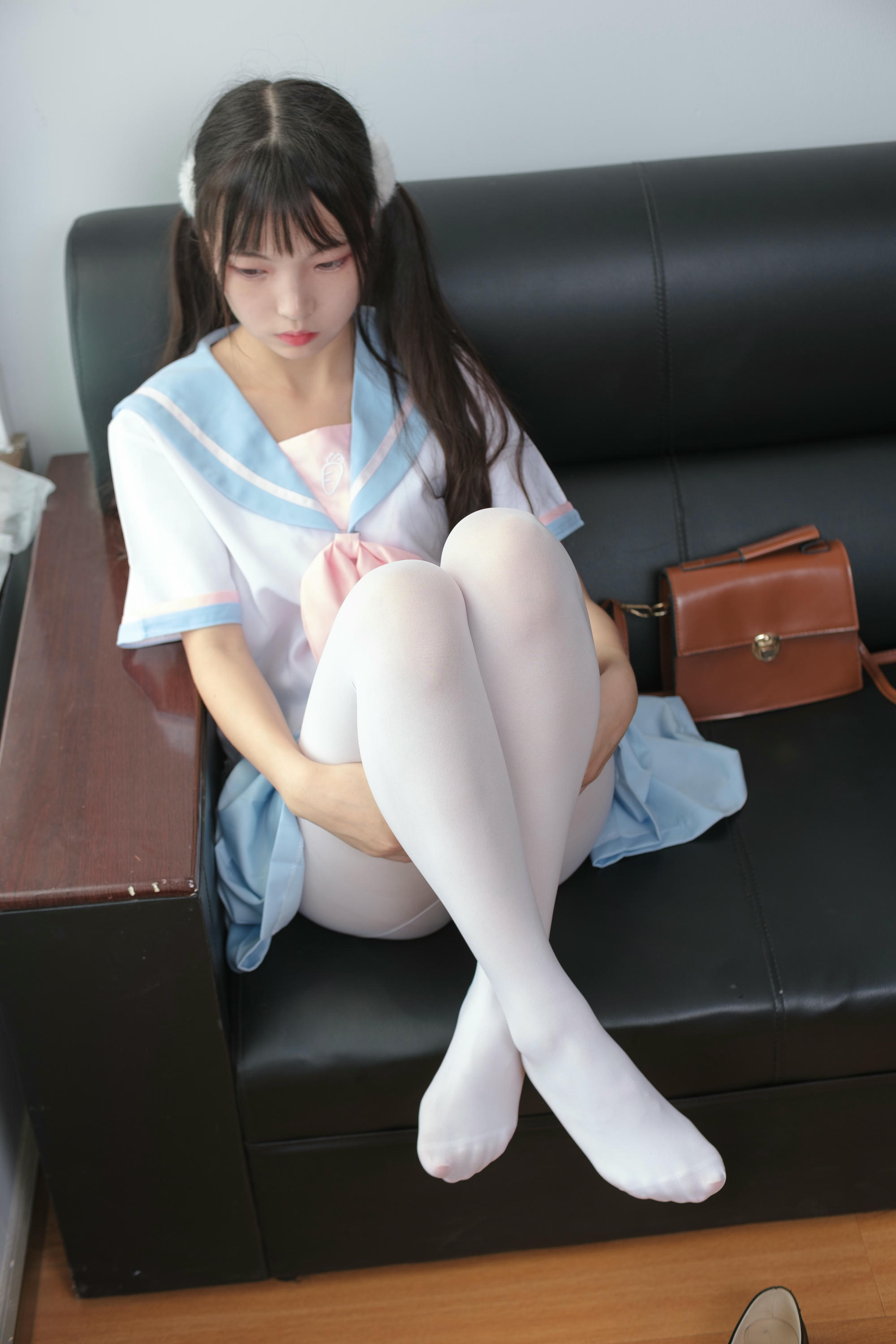 森萝财团 X-037 JK水手服 [75P1V-2.28GB]_第2集