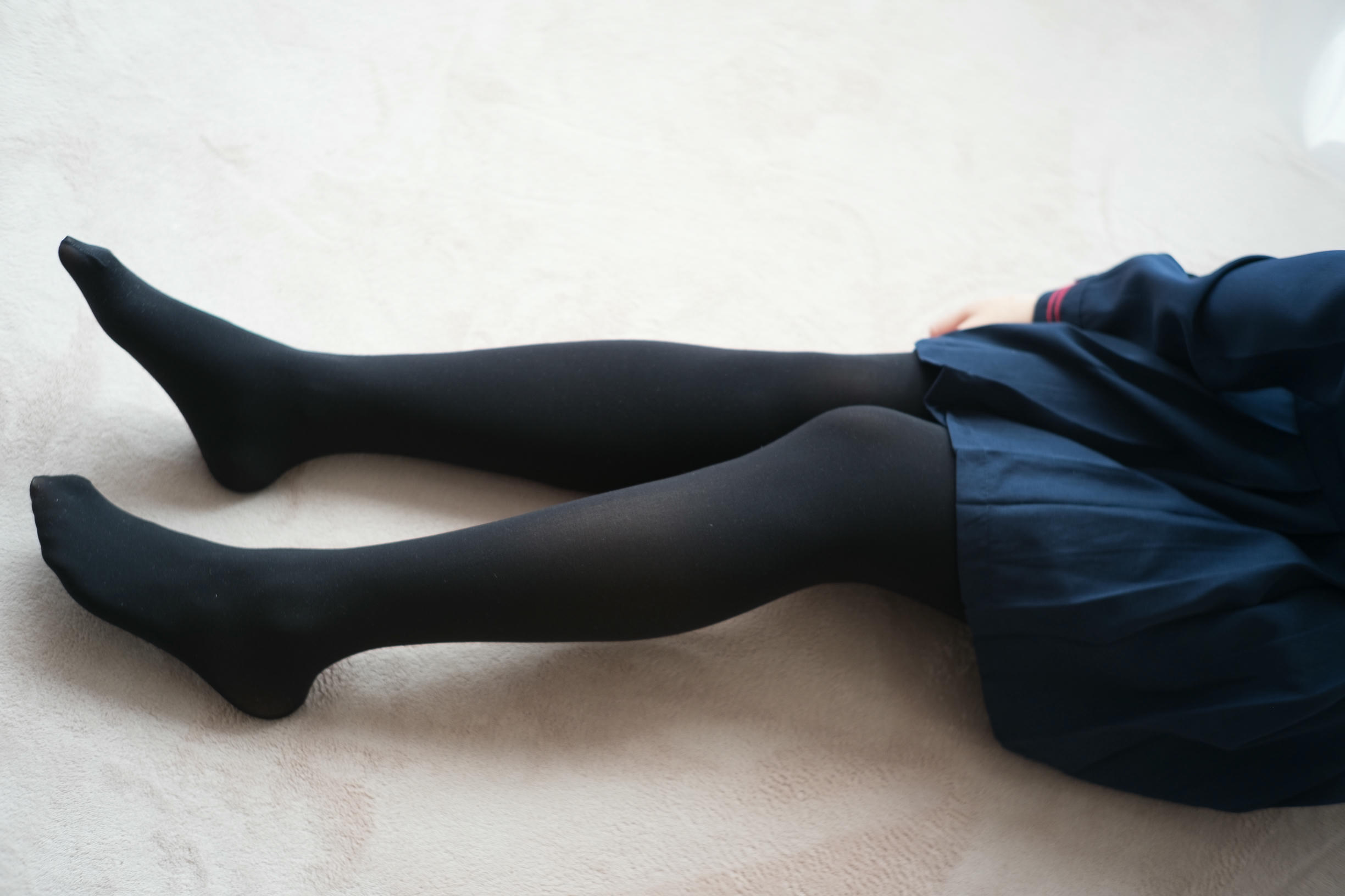 森萝财团 BETA-024 JK黑丝少女 [109P-836MB]-摄影助理 JPG_第1集