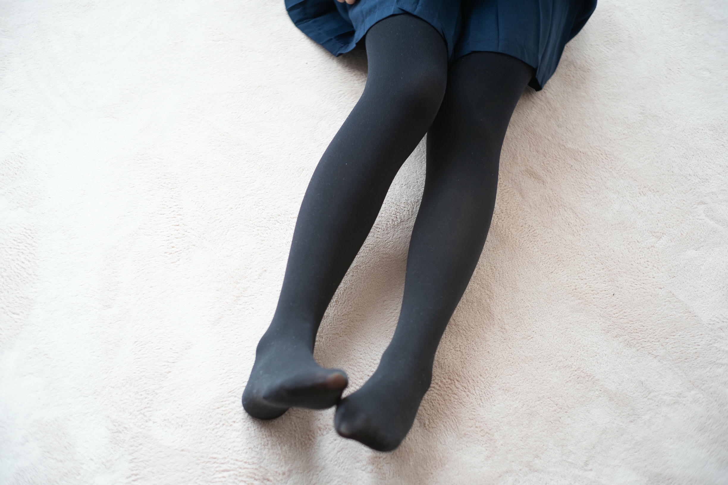 森萝财团 BETA-024 JK黑丝少女 [109P-836MB]-摄影助理 JPG_第2集