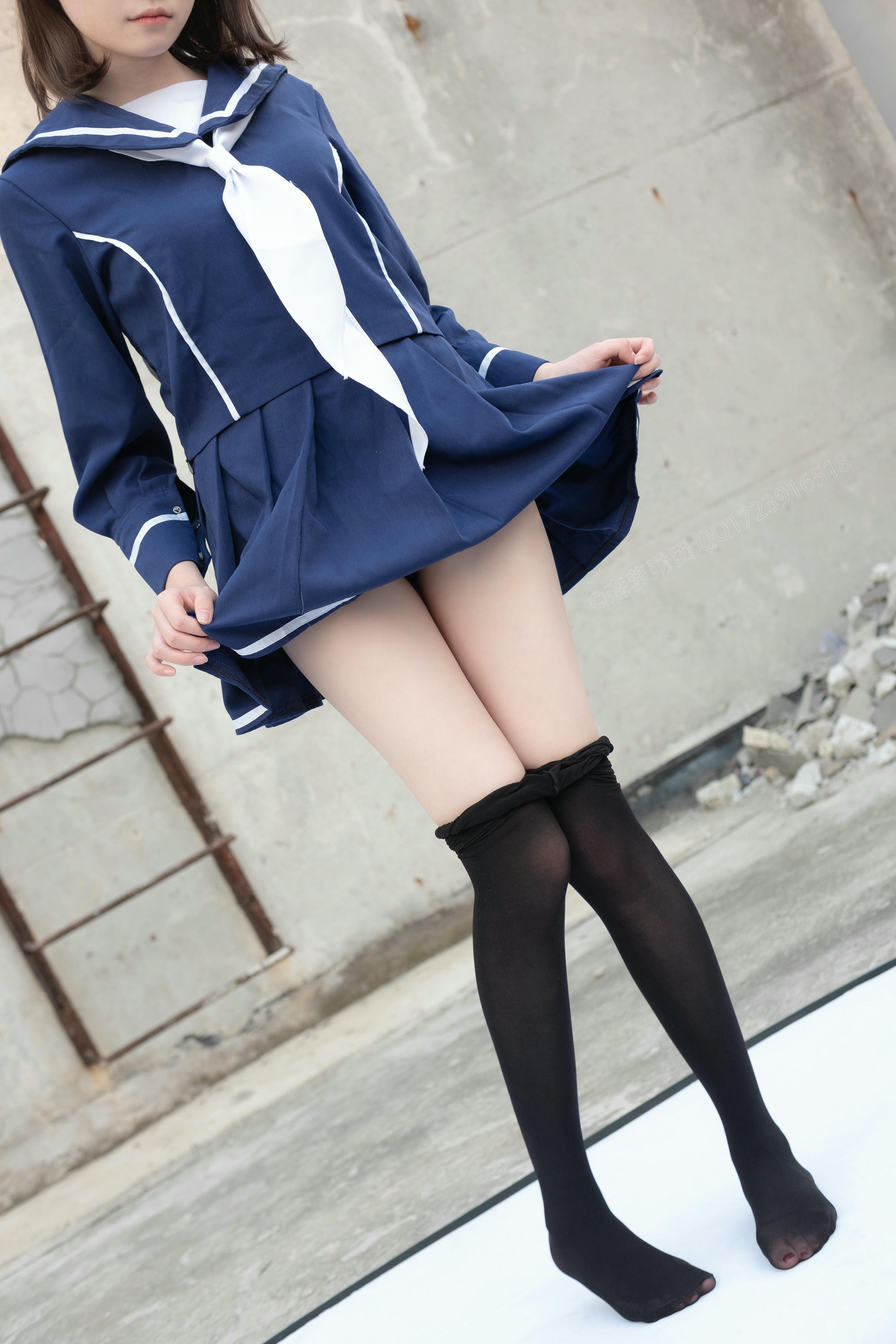 森萝财团 X-043 天台黑丝水手服 [110P1V-2.17GB]_第1集