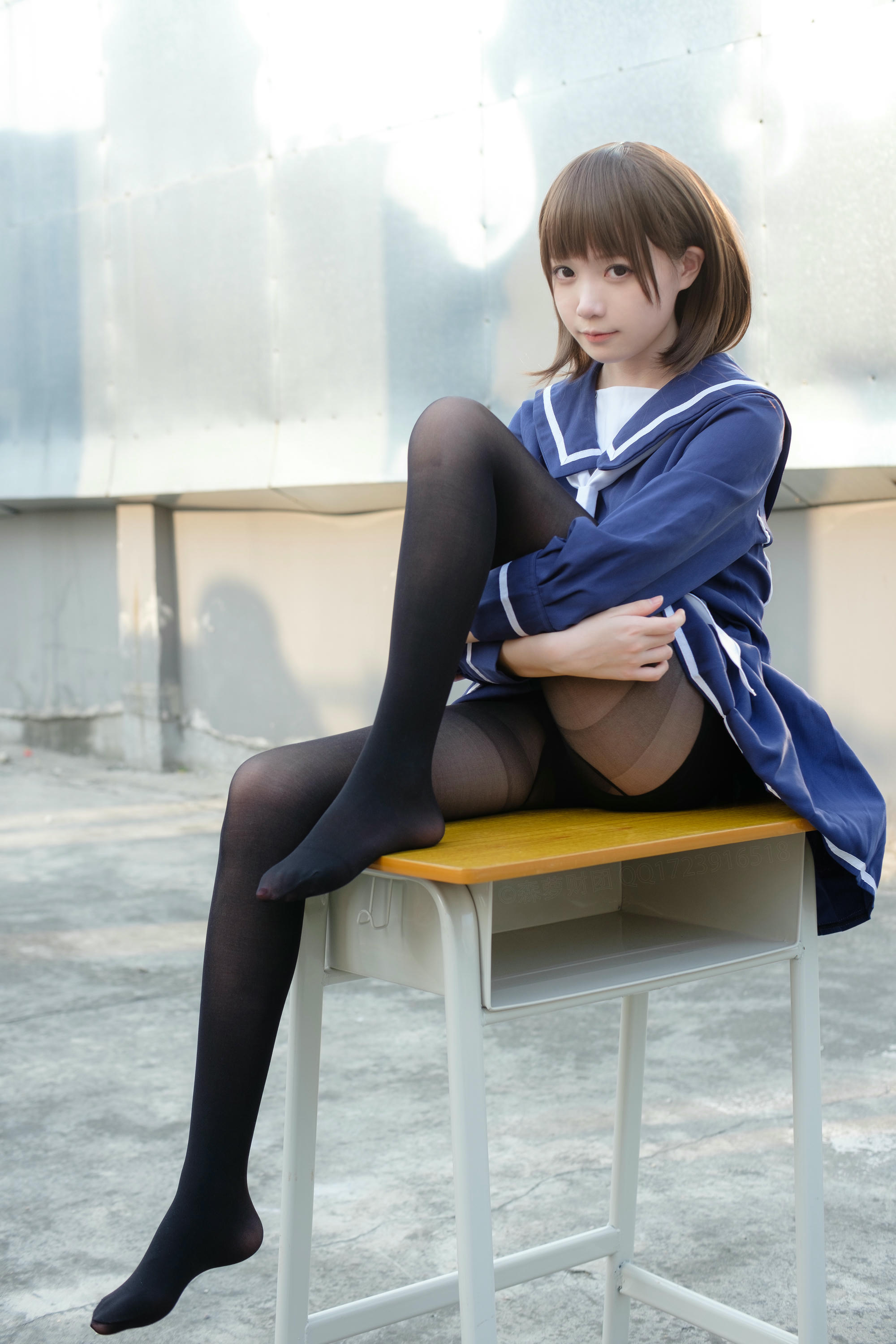 森萝财团 X-043 天台黑丝水手服 [110P1V-2.17GB]_第5集