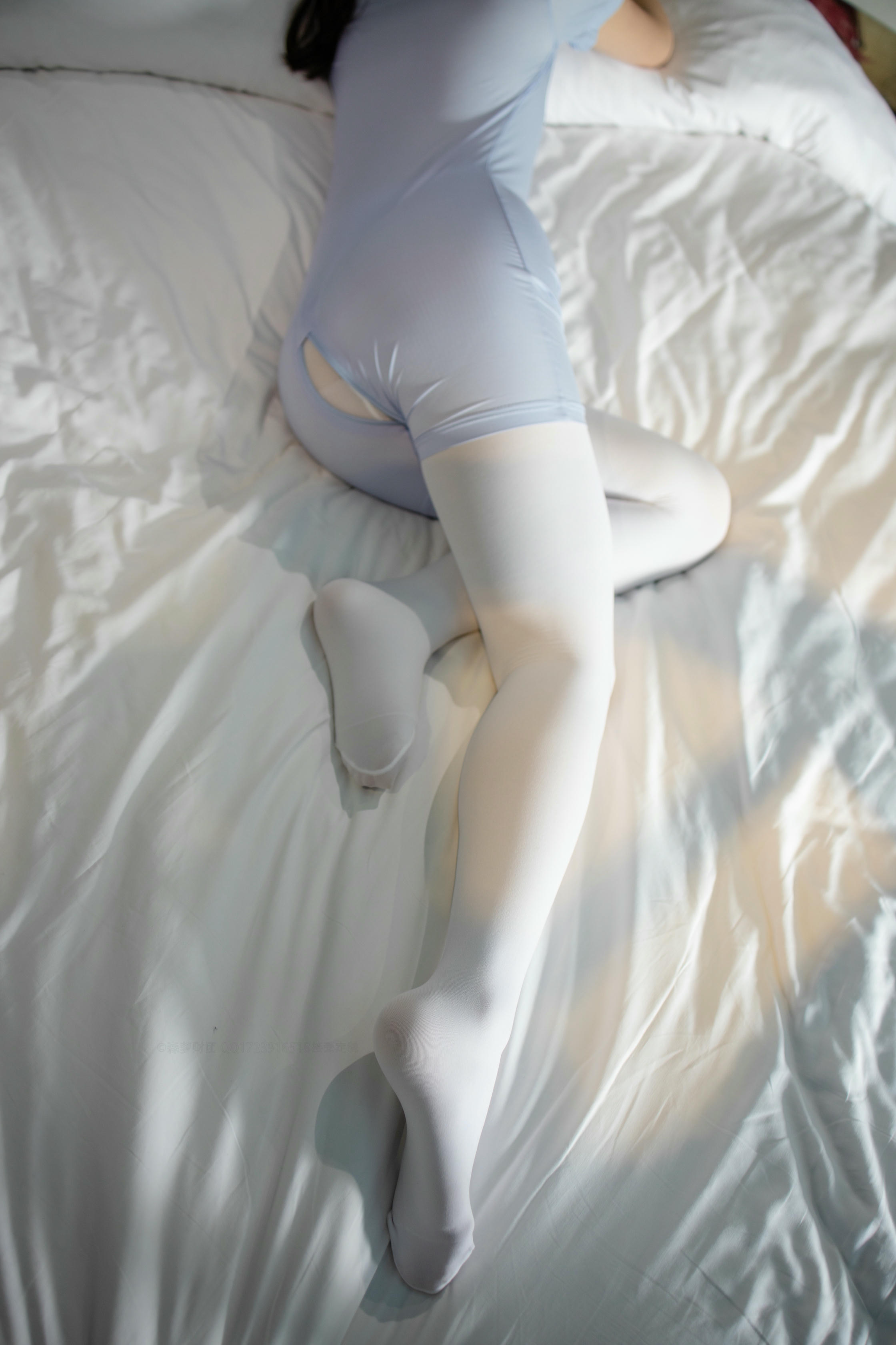 森萝财团 X-049 湿身120D白丝 [165P1V-3.30GB]_第3集