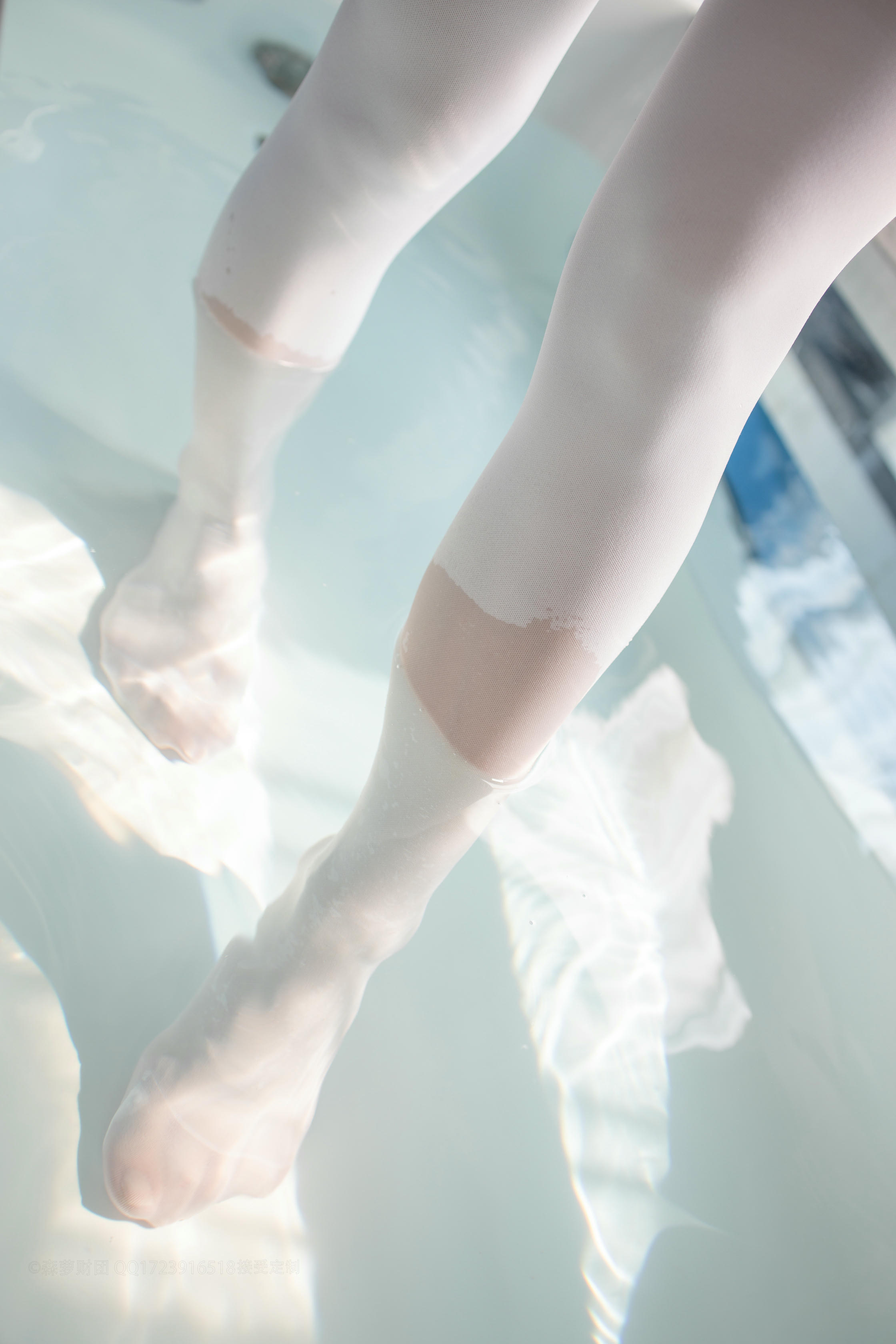 森萝财团 X-049 湿身120D白丝 [165P1V-3.30GB]_第5集