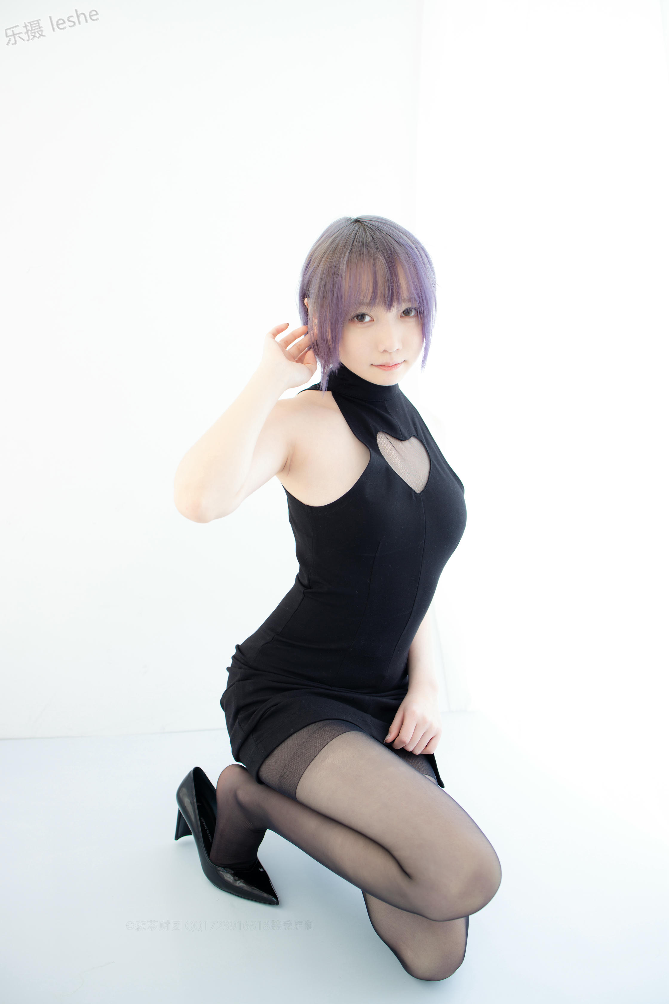 森萝财团 X-051 20D黑丝踩物 [111P1V-2.56GB]_第4集