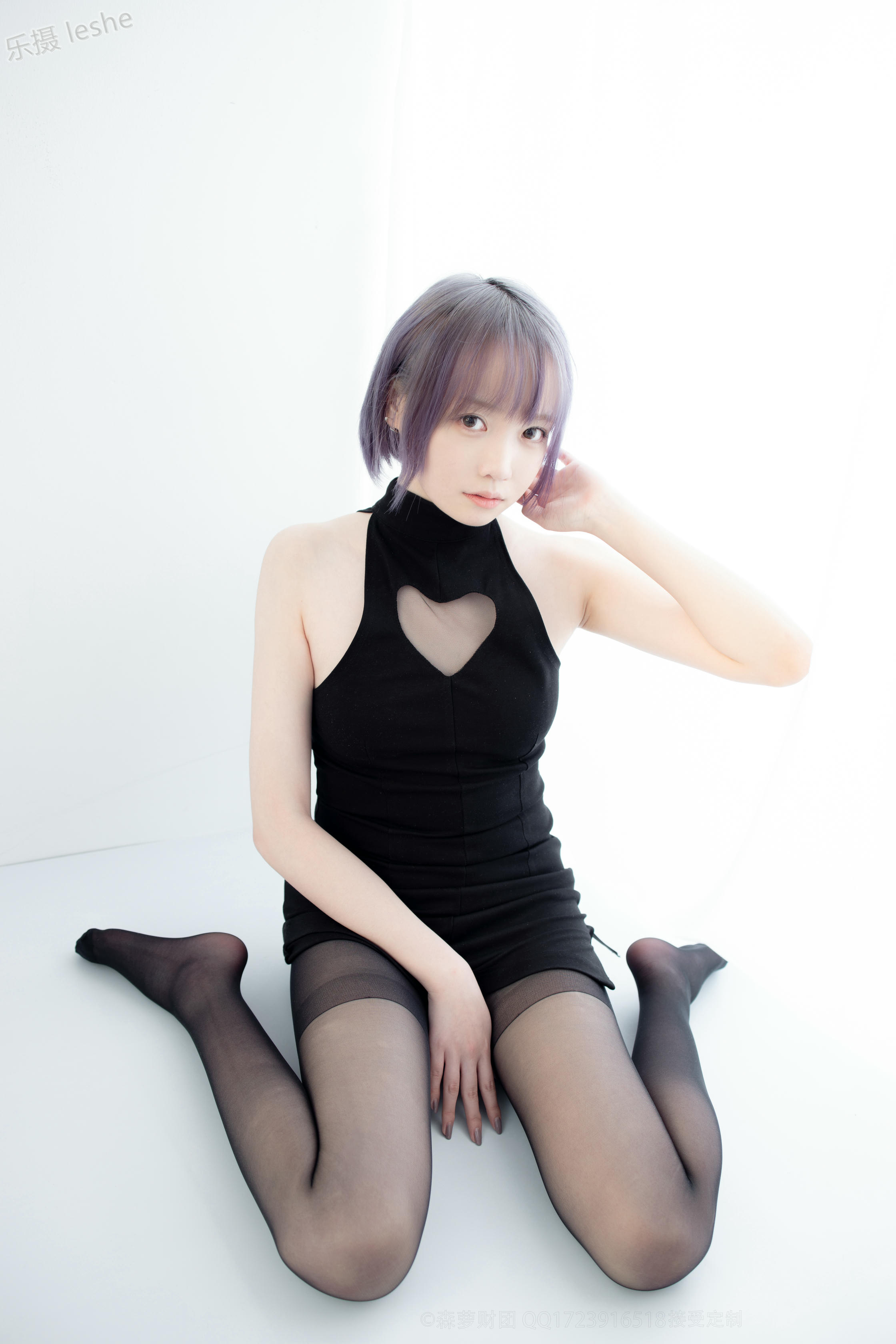 森萝财团 X-051 20D黑丝踩物 [111P1V-2.56GB]_第5集