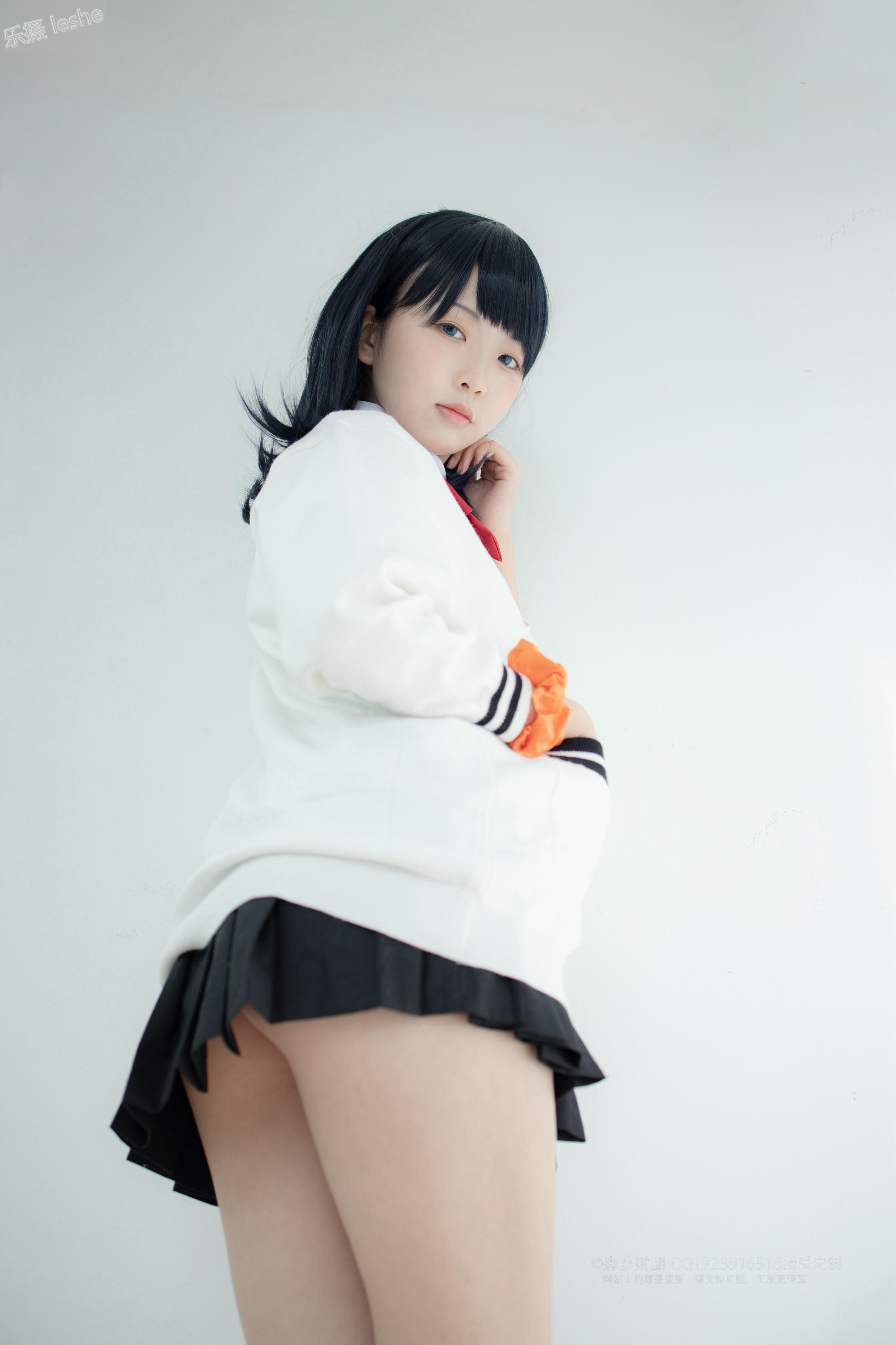 森萝财团 X-055 20D肉丝短棉袜踩物 [93P1V-2.41GB]_第1集