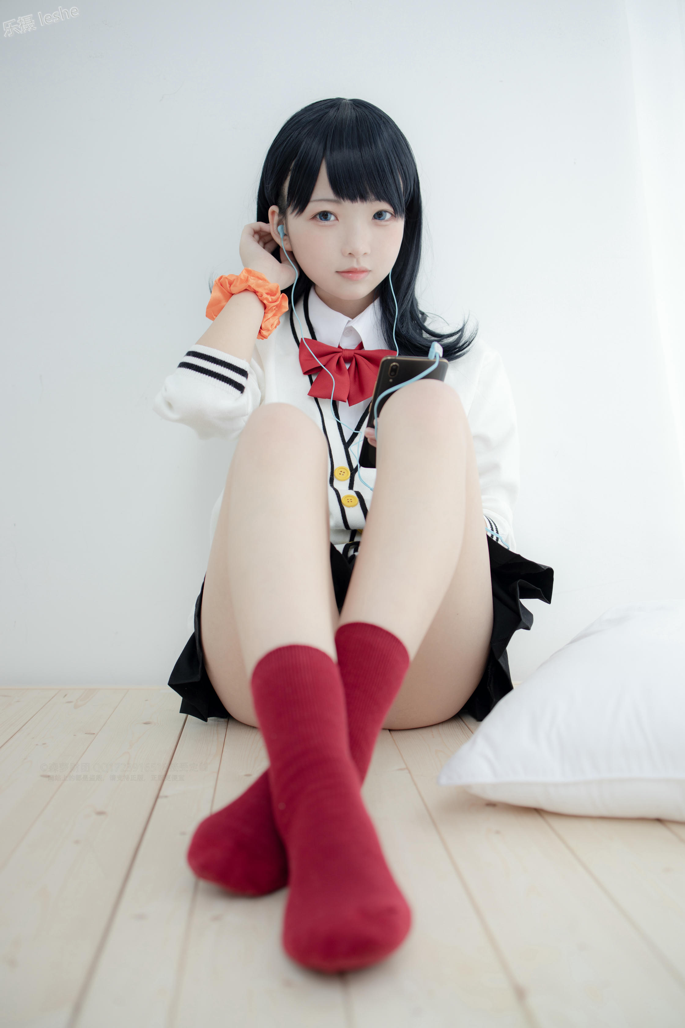 森萝财团 X-055 20D肉丝短棉袜踩物 [93P1V-2.41GB]_第2集