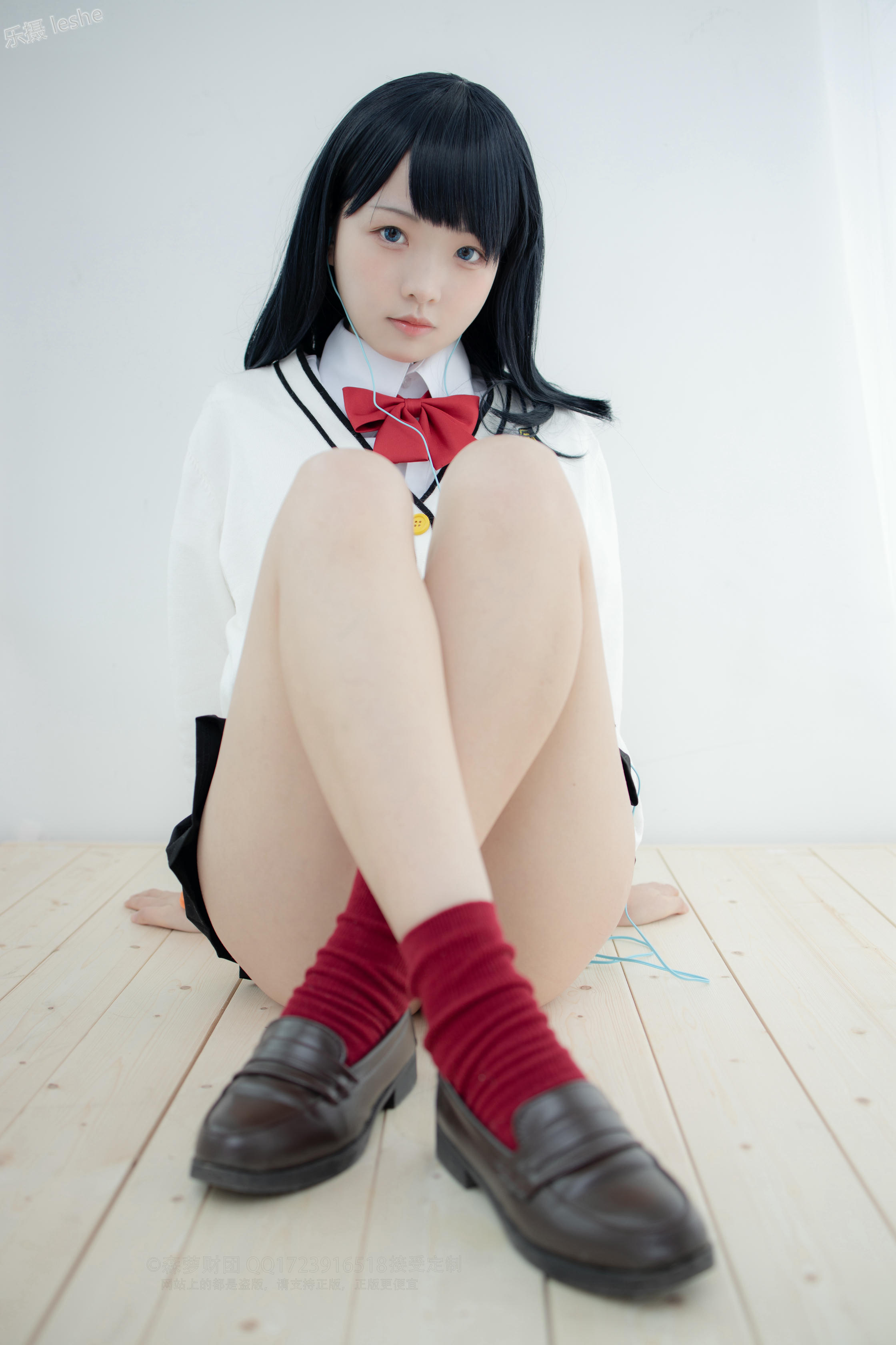 森萝财团 X-055 20D肉丝短棉袜踩物 [93P1V-2.41GB]_第1集