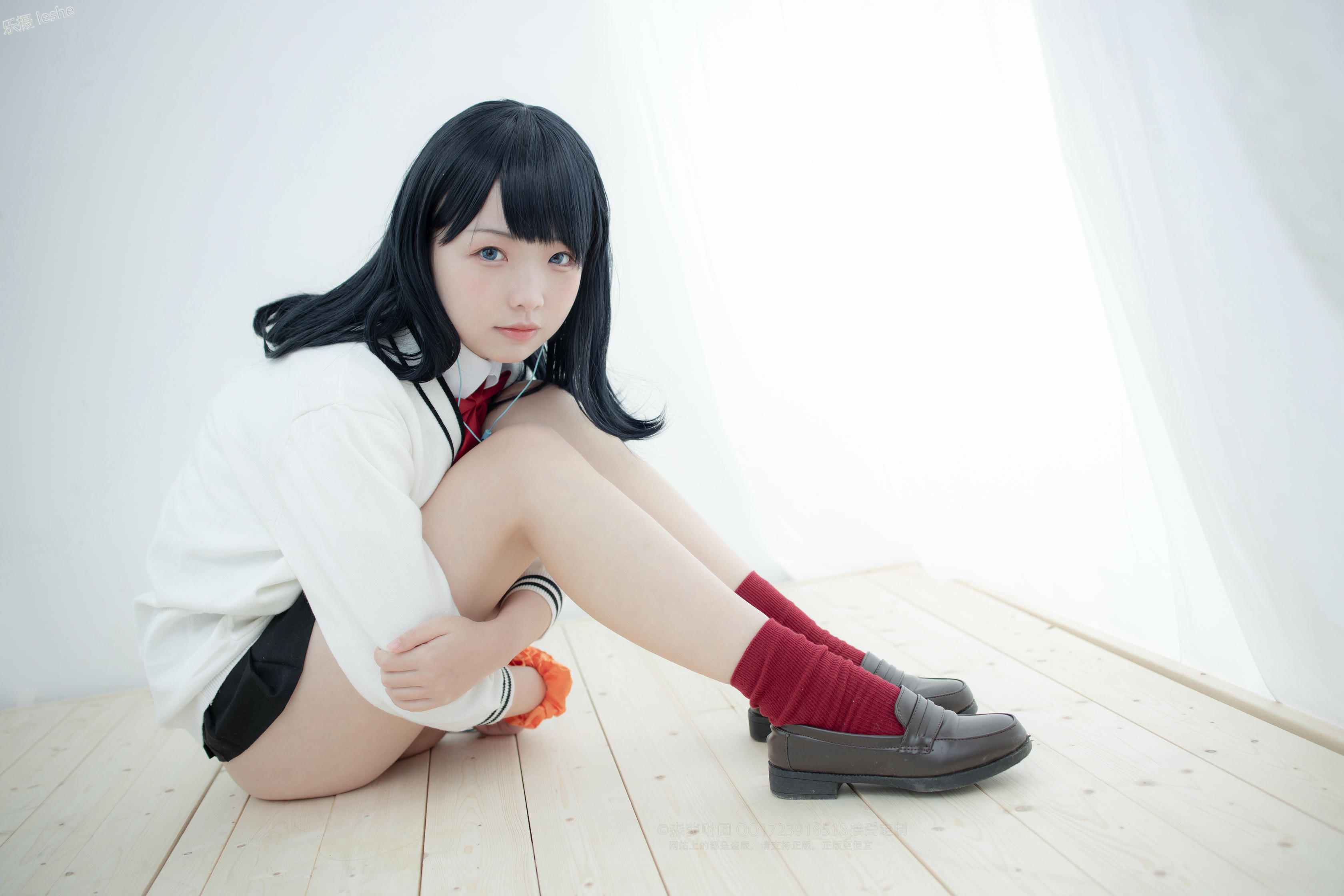森萝财团 X-055 20D肉丝短棉袜踩物 [93P1V-2.41GB]_第1集