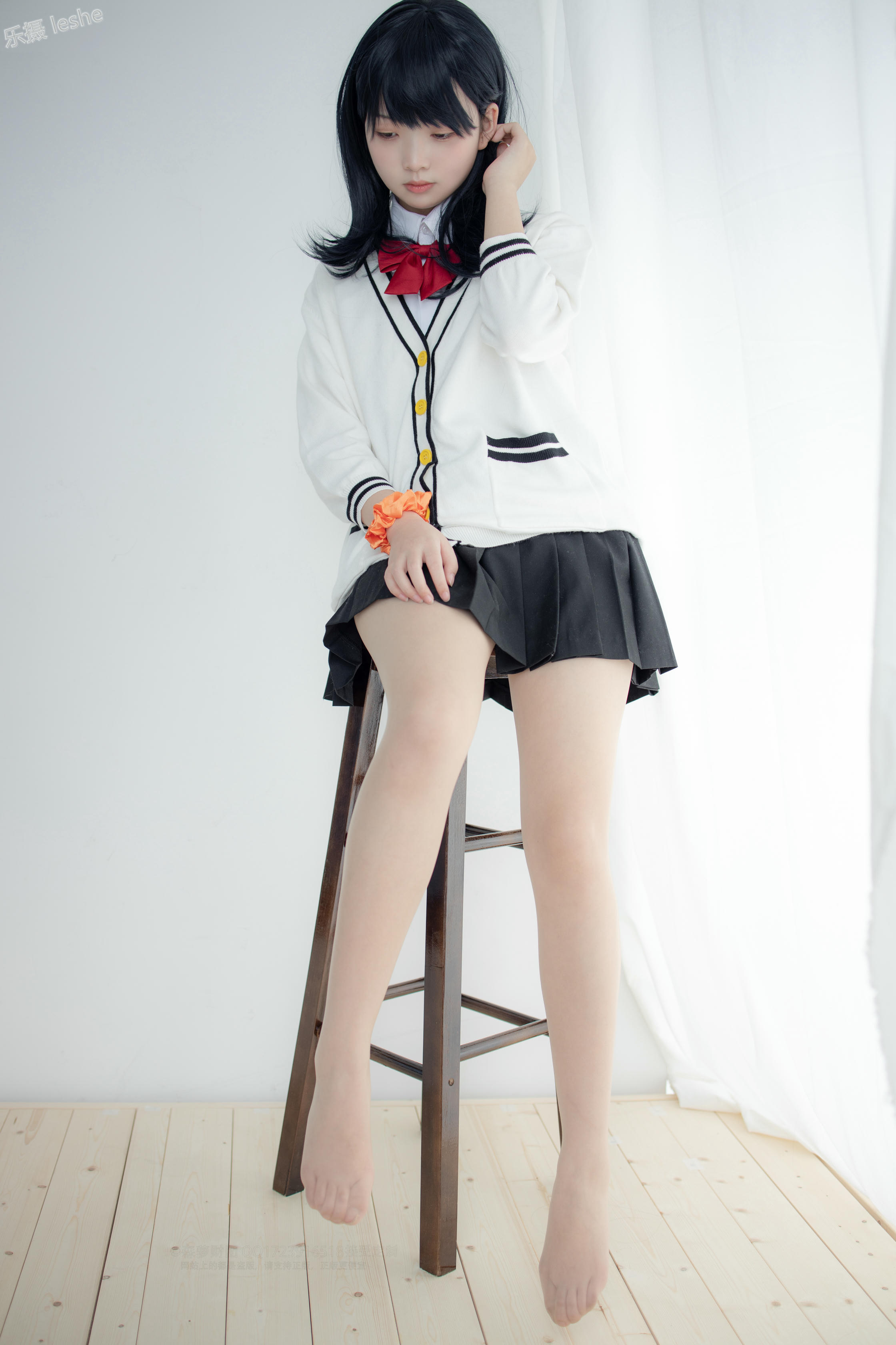 森萝财团 X-055 20D肉丝短棉袜踩物 [93P1V-2.41GB]_第3集