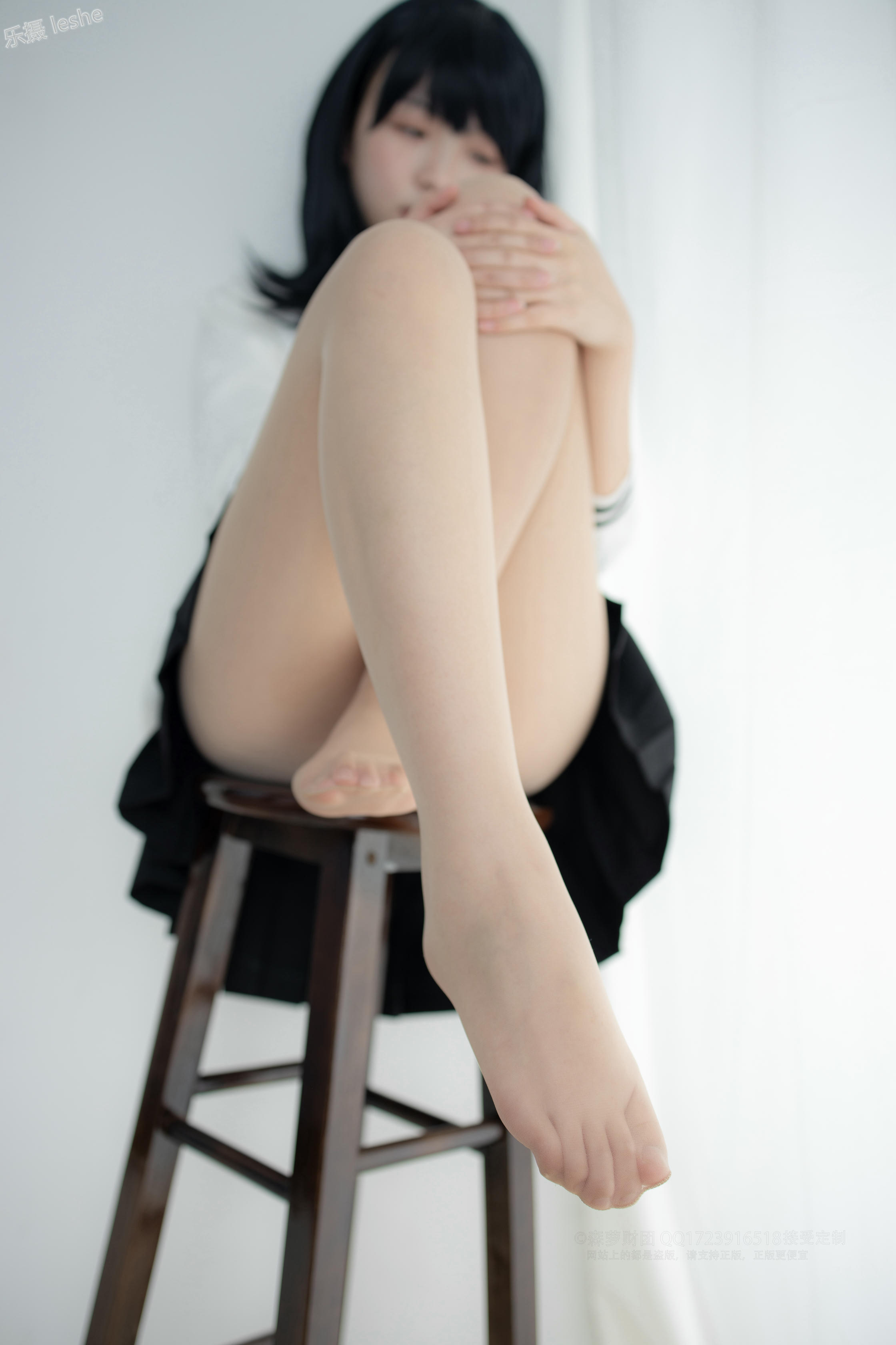 森萝财团 X-055 20D肉丝短棉袜踩物 [93P1V-2.41GB]_第3集