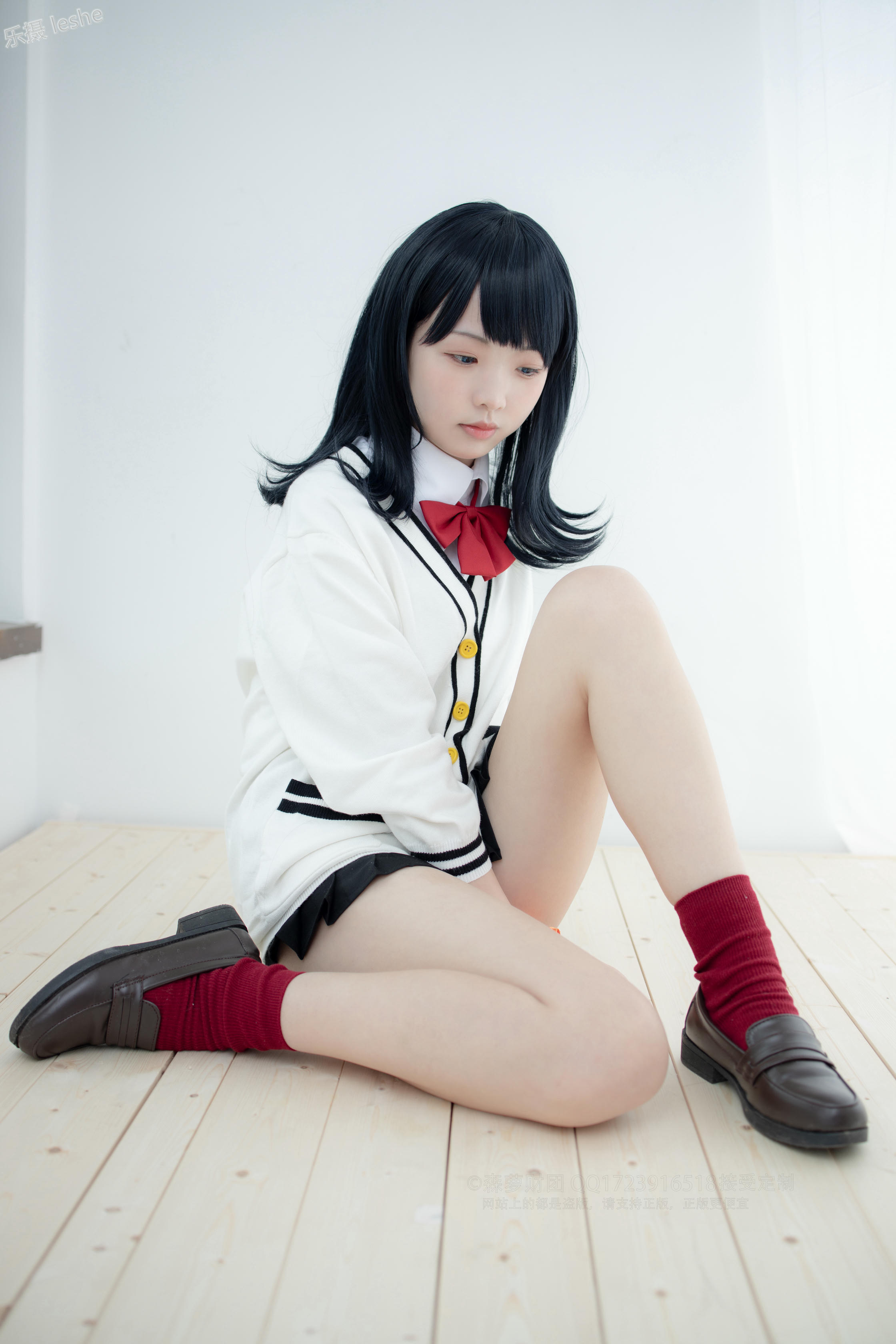 森萝财团 X-055 20D肉丝短棉袜踩物 [93P1V-2.41GB]_第4集