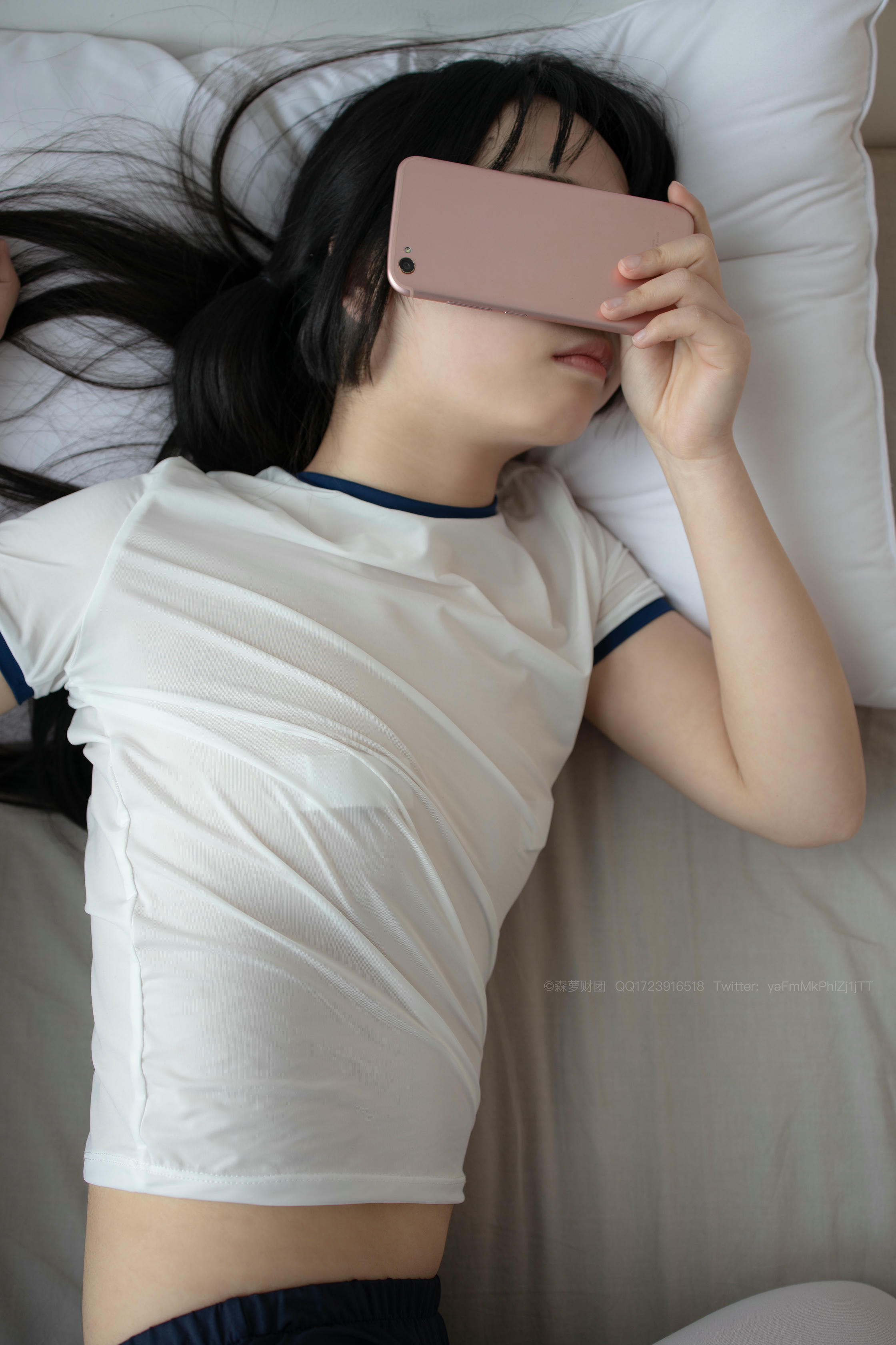 森萝财团 X-056 超薄死库水白丝 [91P1V-2.41GB]_第3集