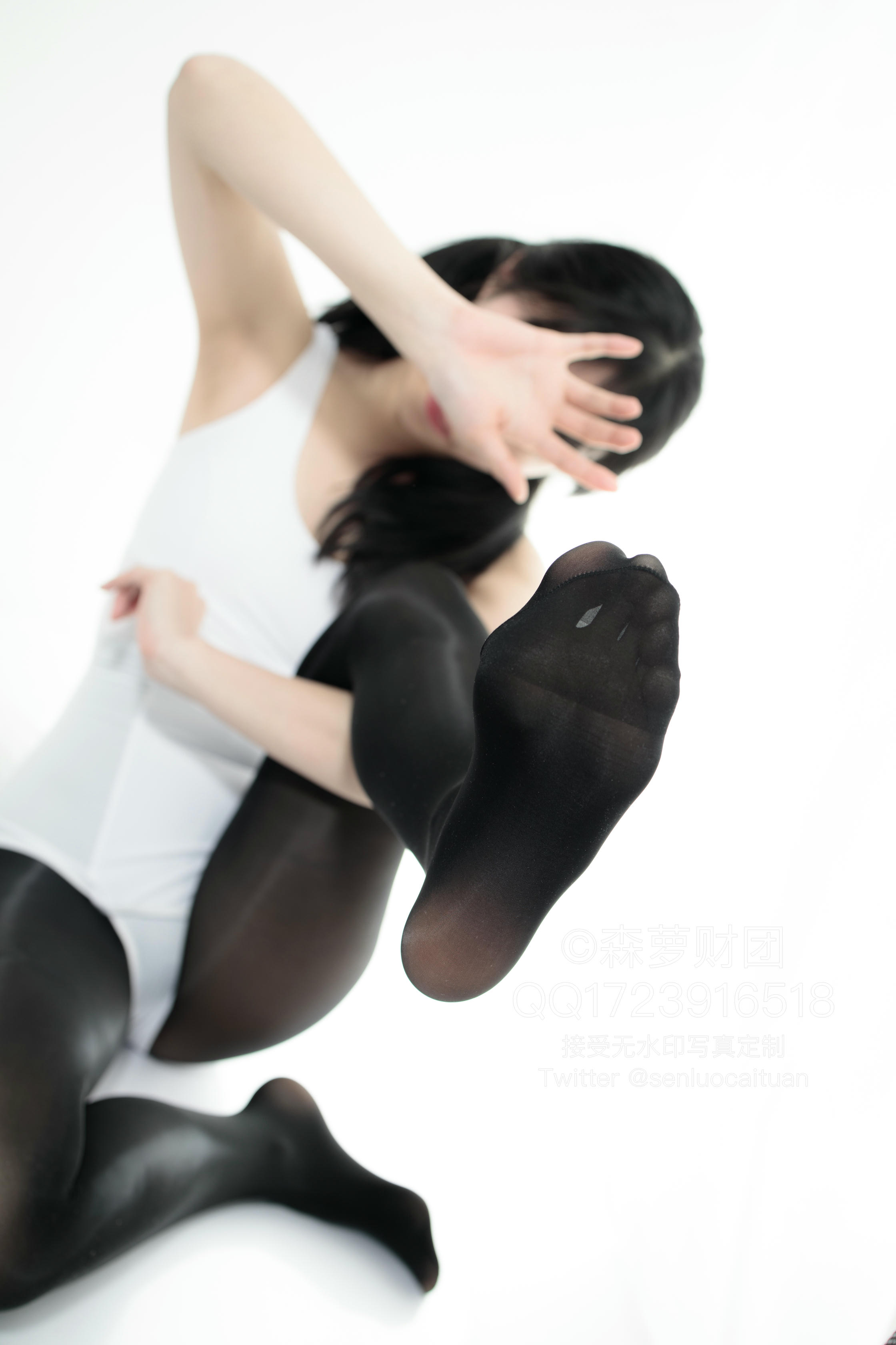 森萝财团 X-058 白色死库水8D油亮黑丝 [119P1V-2.27GB]_第5集