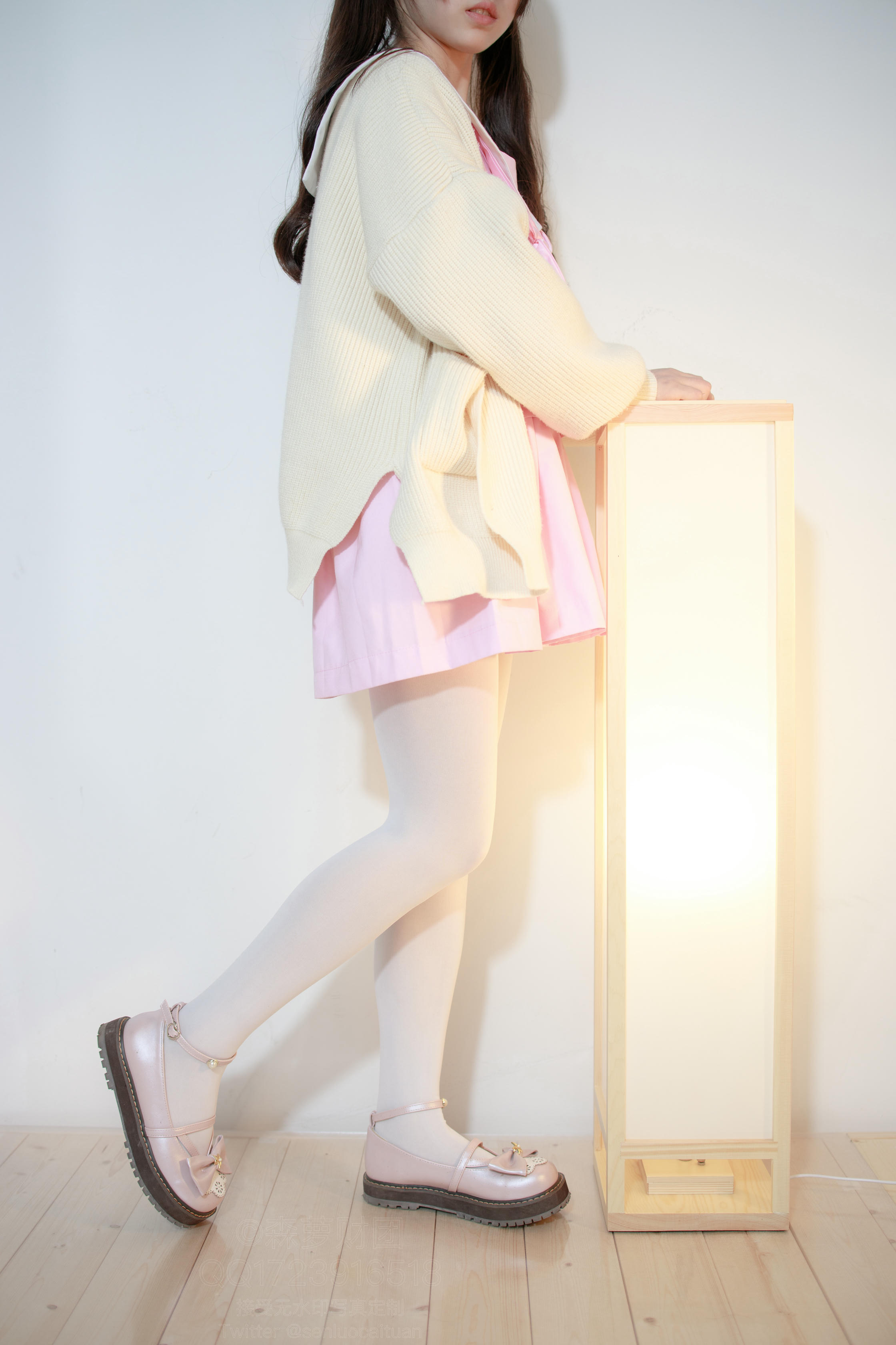 森萝财团 X-059 萝莉白丝80D [97P1V-2.52GB]_第1集