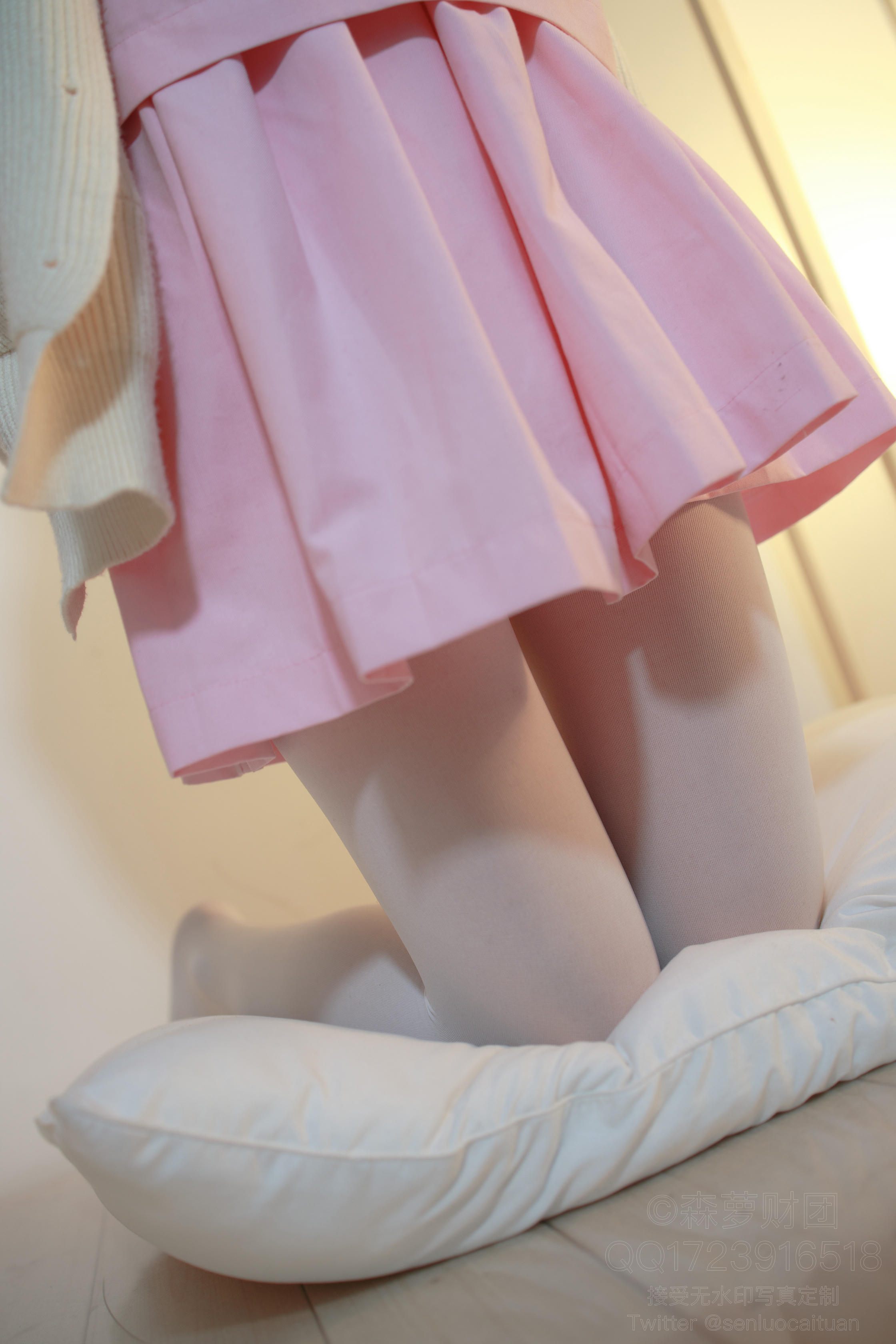 森萝财团 X-059 萝莉白丝80D [97P1V-2.52GB]_第5集
