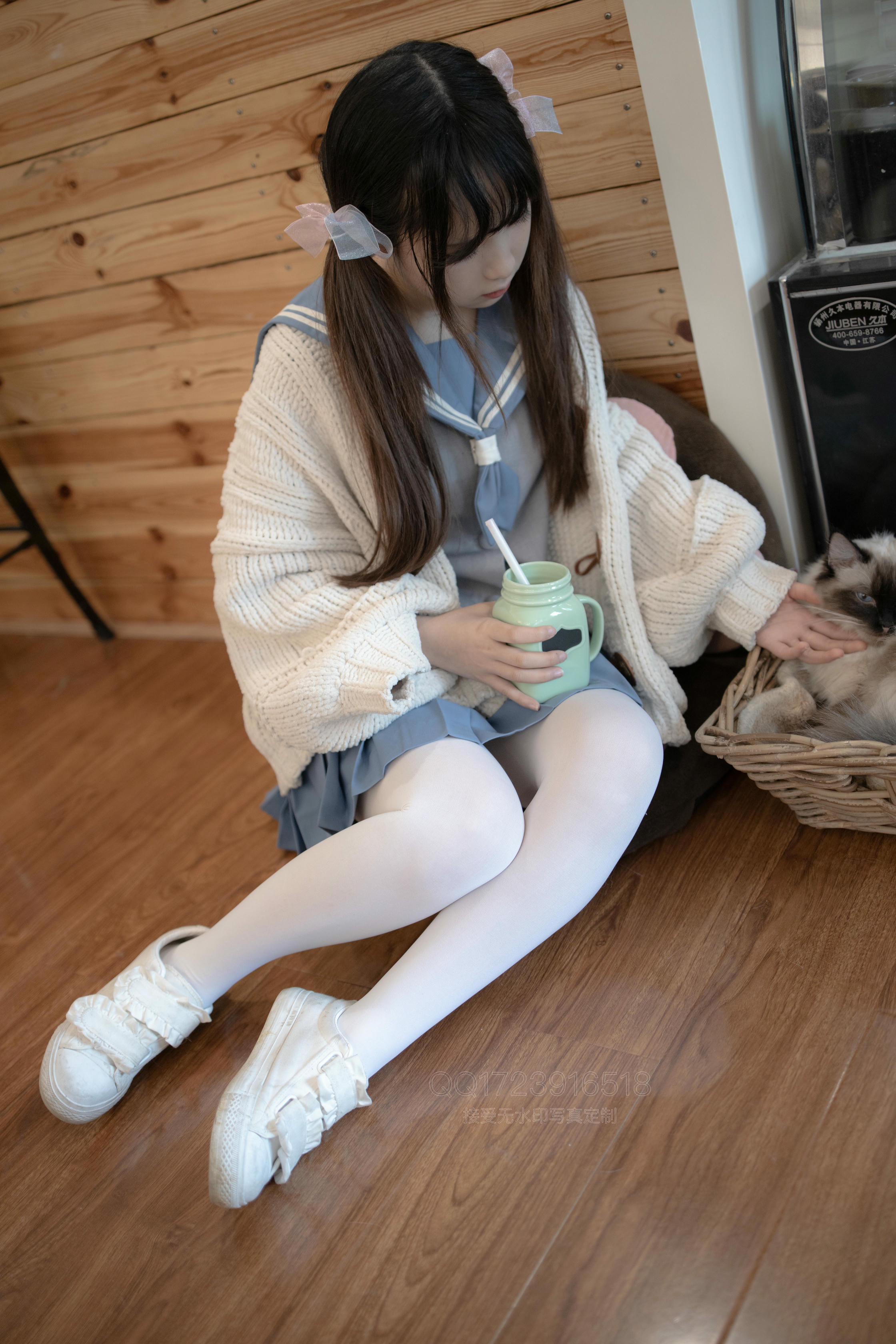 森萝财团 X-061 80D薄白丝 [65P1V-1.21GB]_第3集