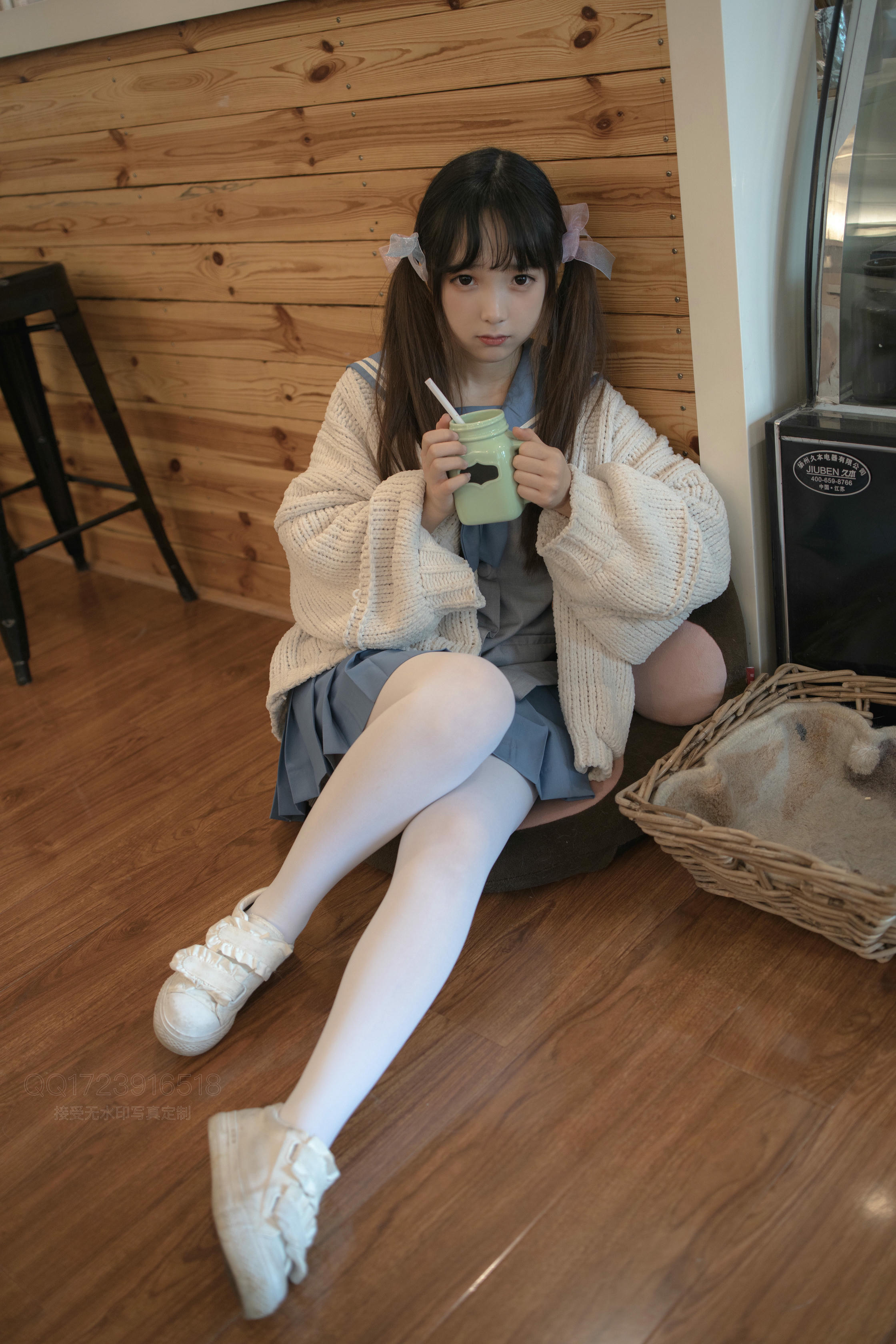 森萝财团 X-061 80D薄白丝 [65P1V-1.21GB]_第3集