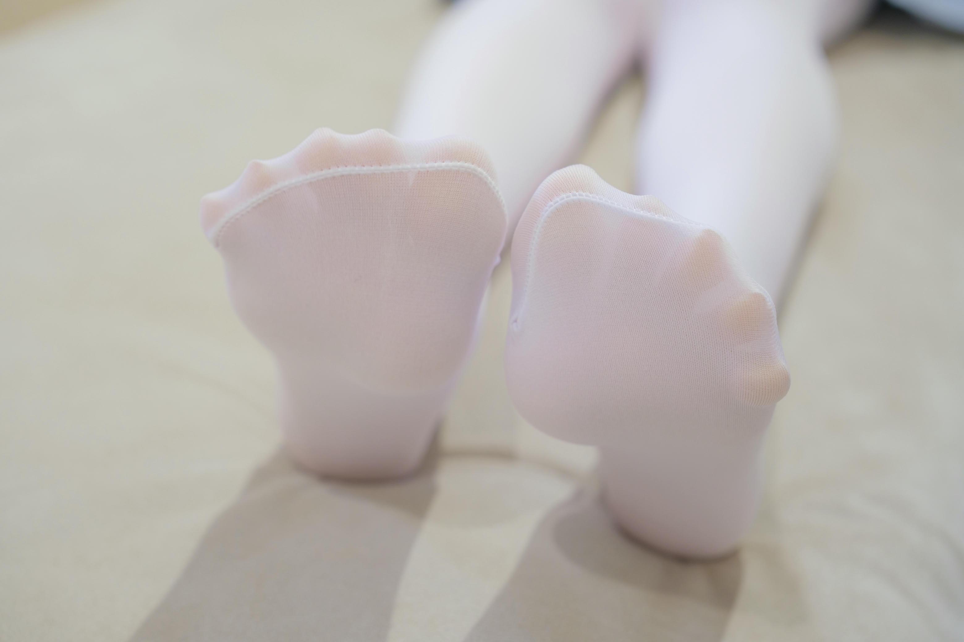 森萝财团 写真 GZAY4[102P+1V／3.28GB]_第1集