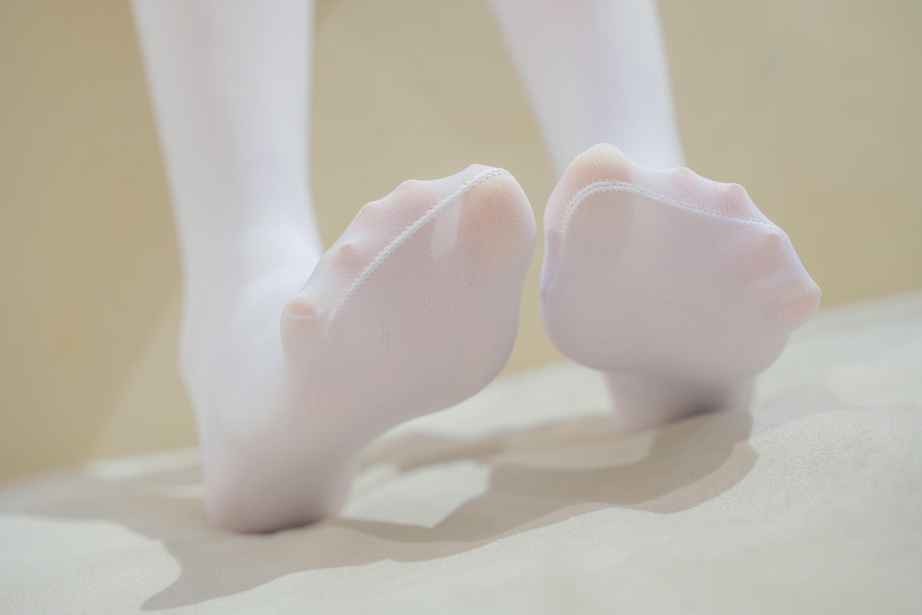 森萝财团 写真 GZAY4[102P+1V／3.28GB]_第1集