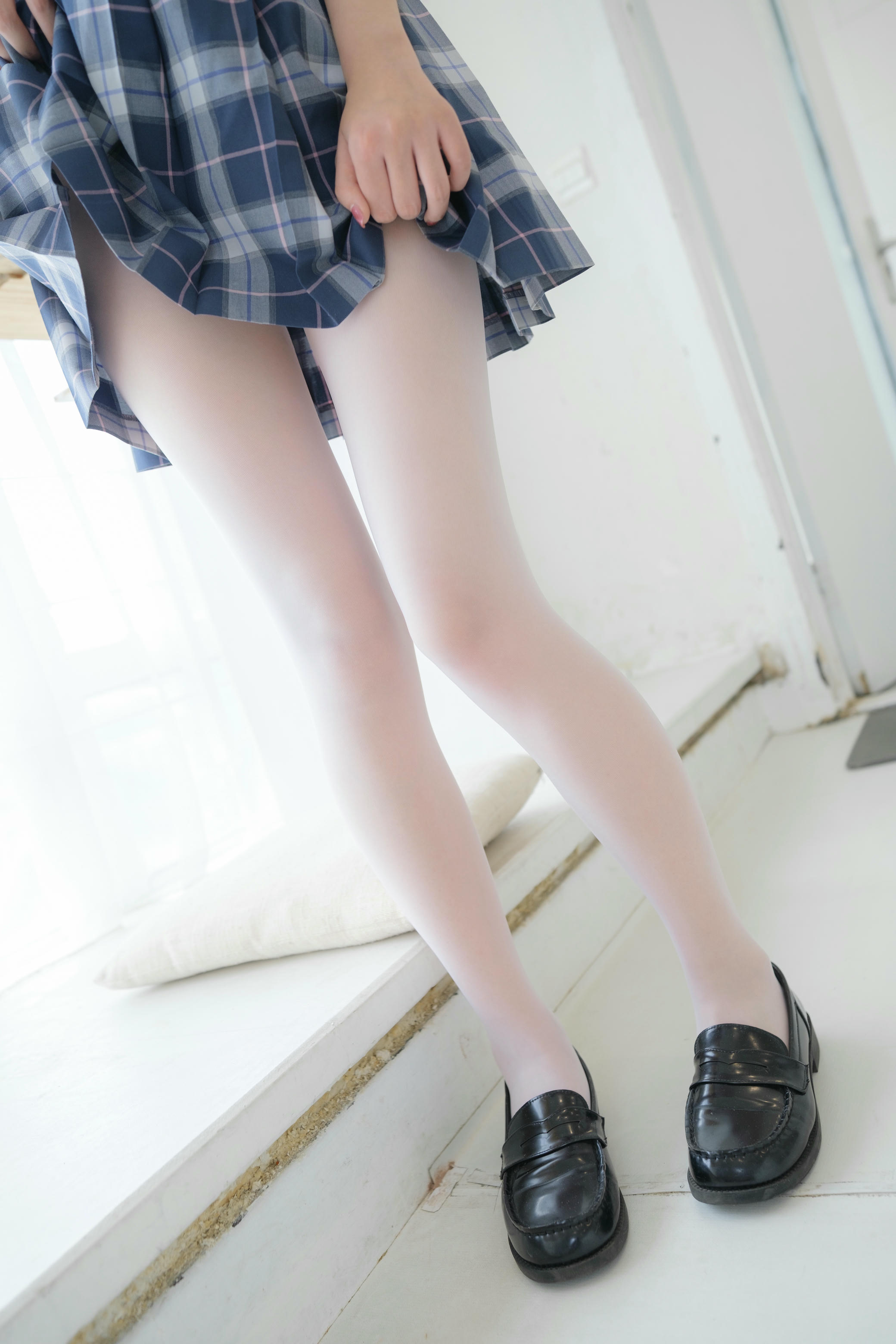 森萝财团 写真 内部 VOL.018 JK死库水 [95P+1V／3.77GB]_第1集