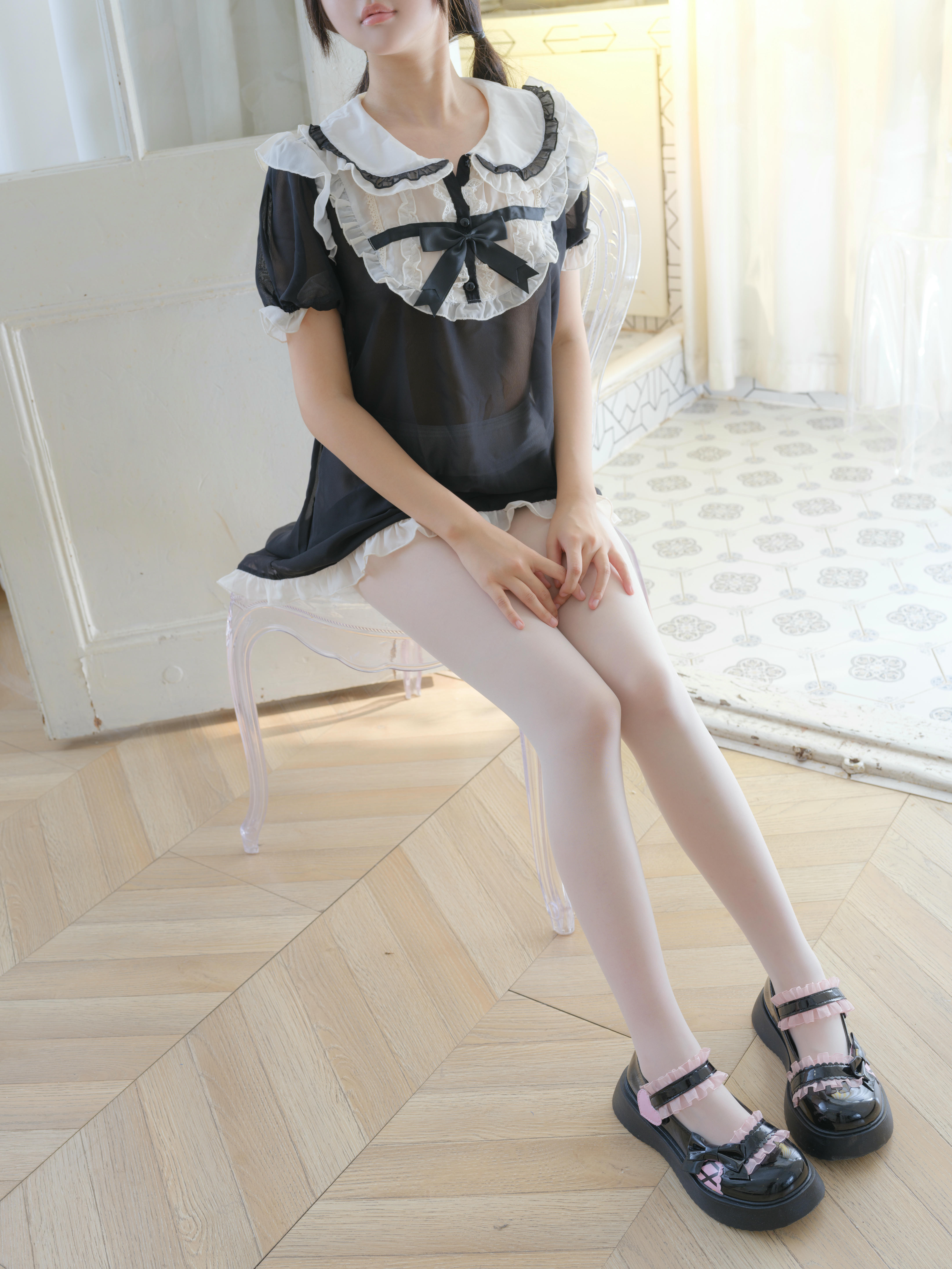 森萝财团 写真 内部 朝露 01E 4K  [126P2V7.84G]_第1集