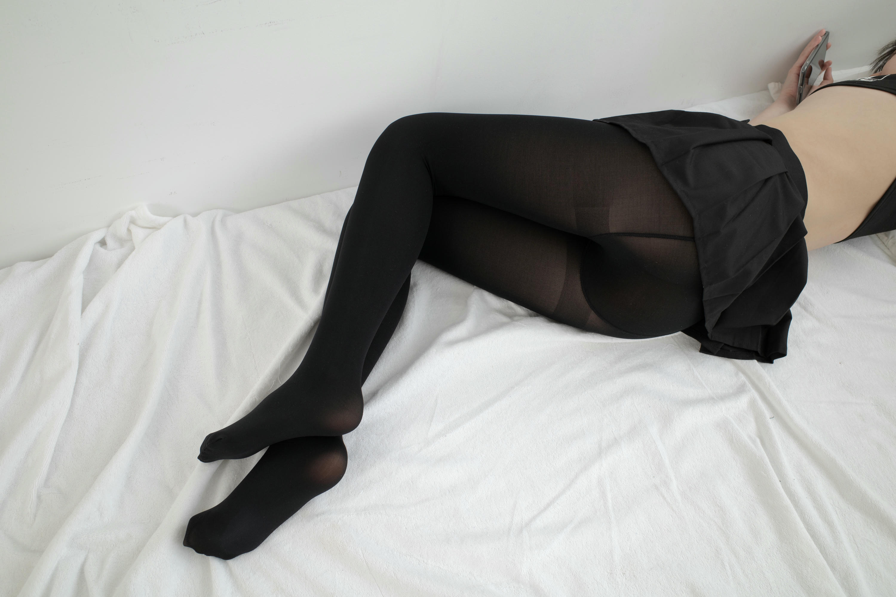 森萝财团 写真 内部 童颜巨乳 [200P1V-4.09G]_第2集